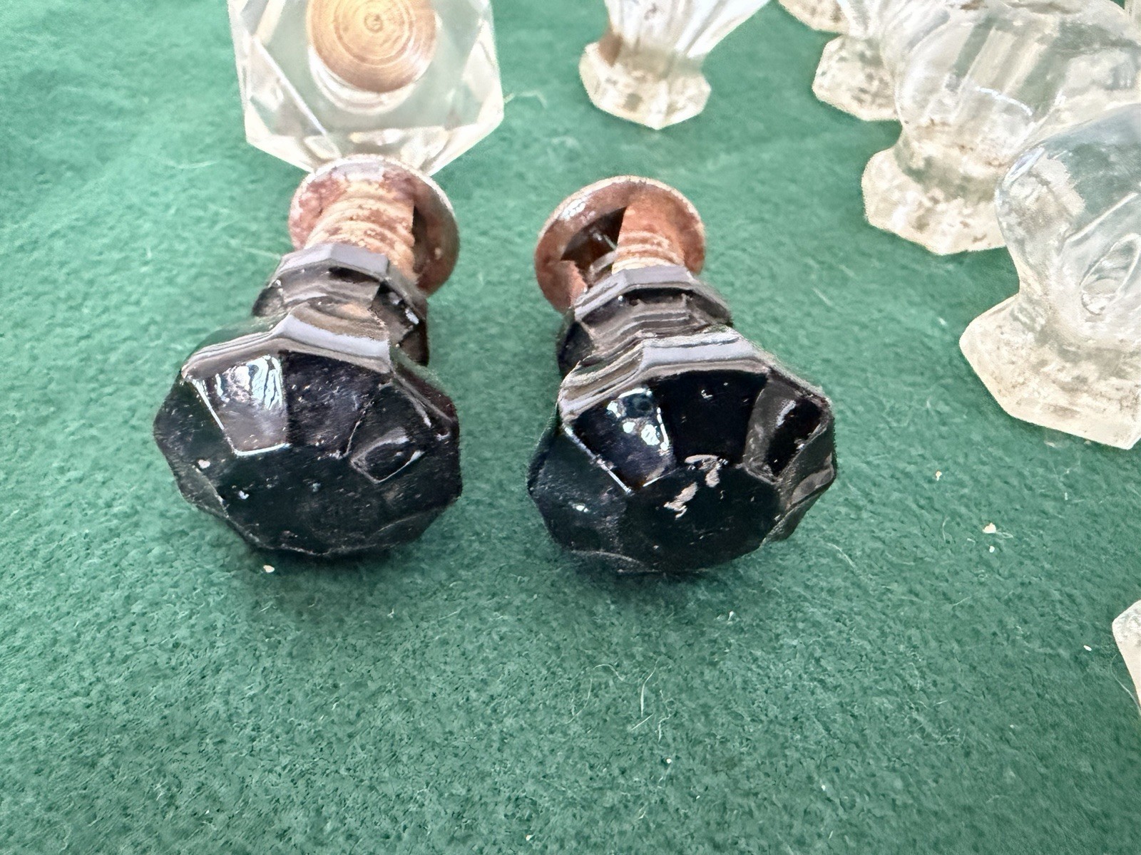 26 Assorted Antique Clear, Black, Purple Glass Drawer Pulls 2 Floral, 3 Faceted
