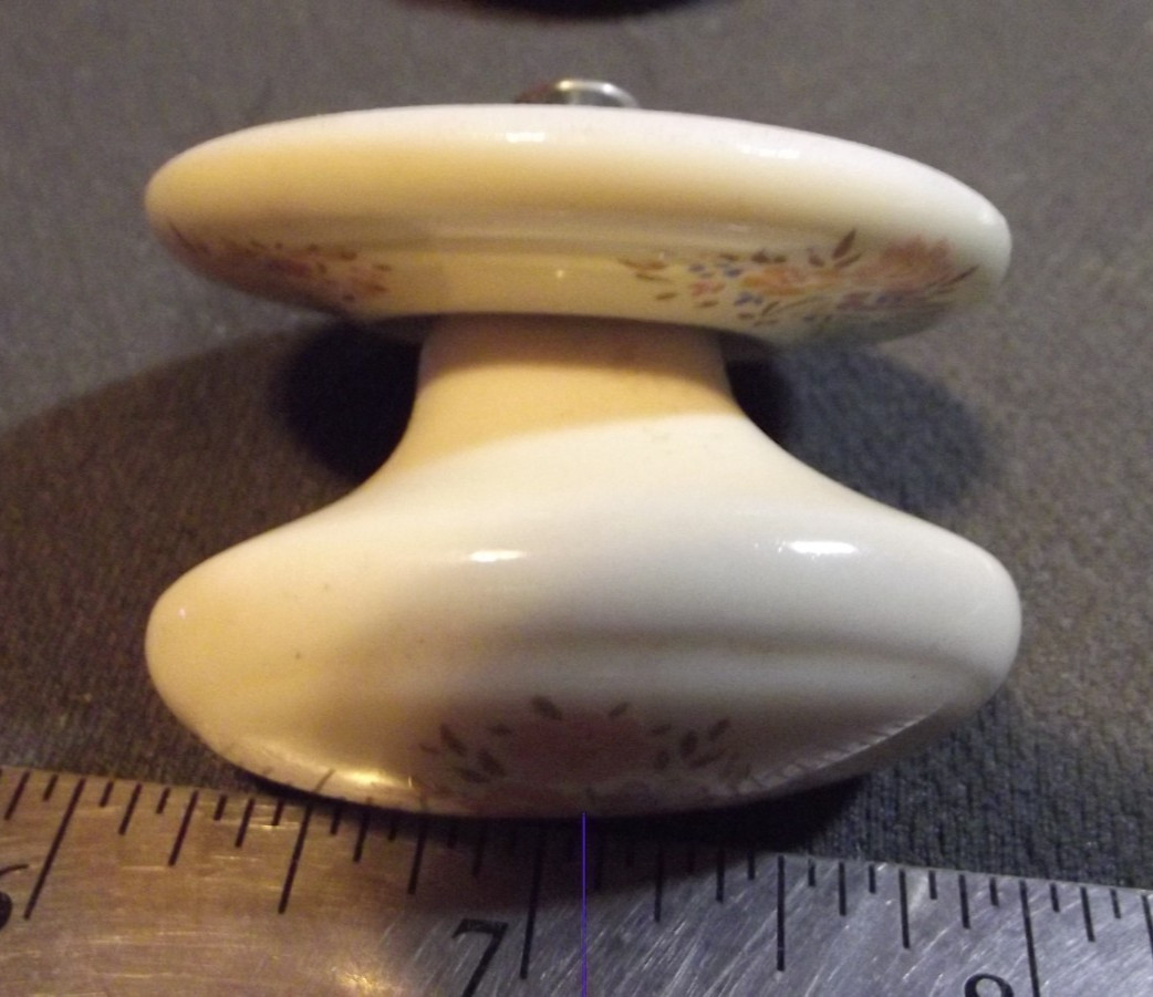 5 VTG Round Porcelain Drawer Pulls / Knob with BACK Plates FLORAL Design Japan