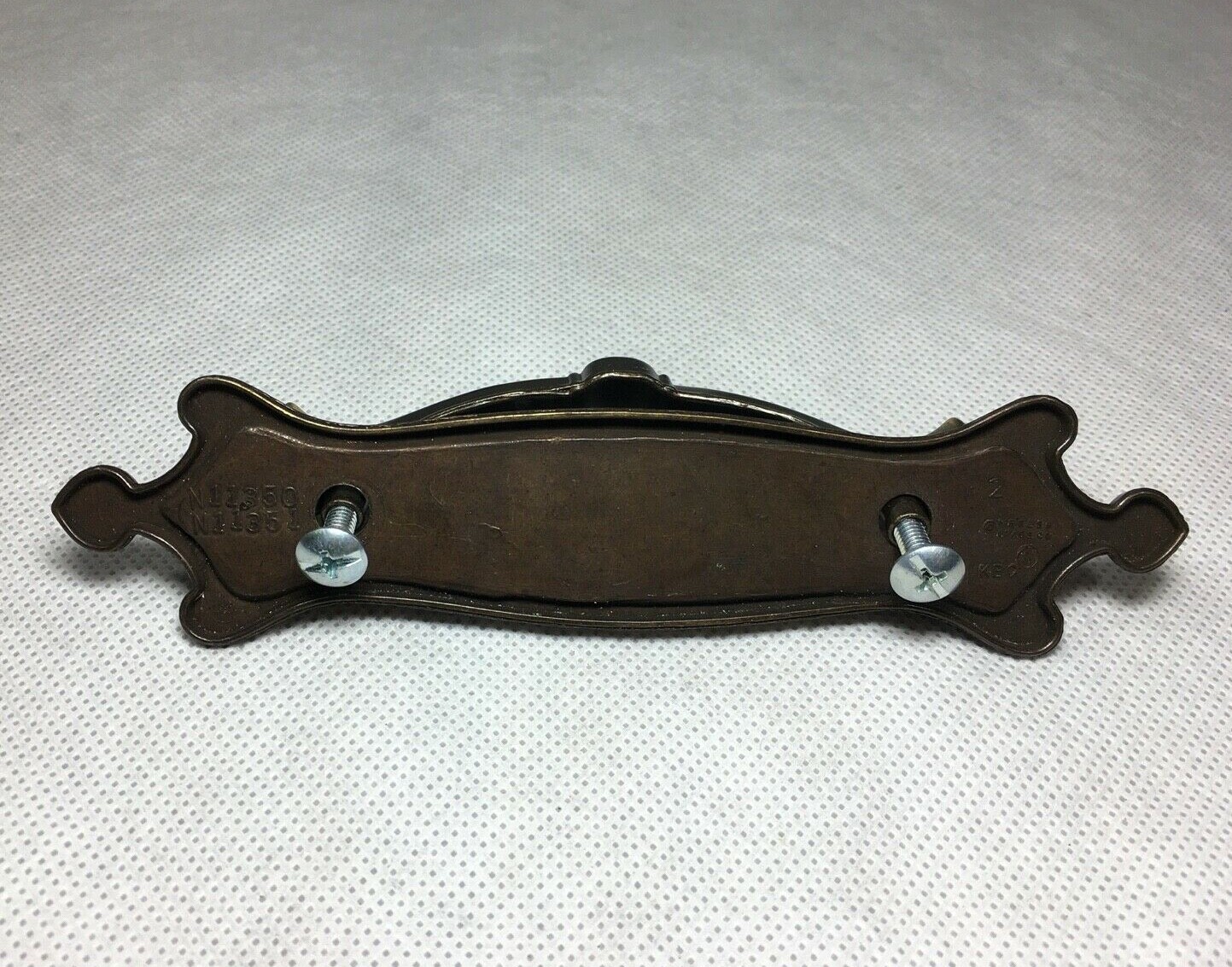 Vintage Brass Drawer Pull Handles Lot of 4 & Everbilt Door Pull Black Enamel