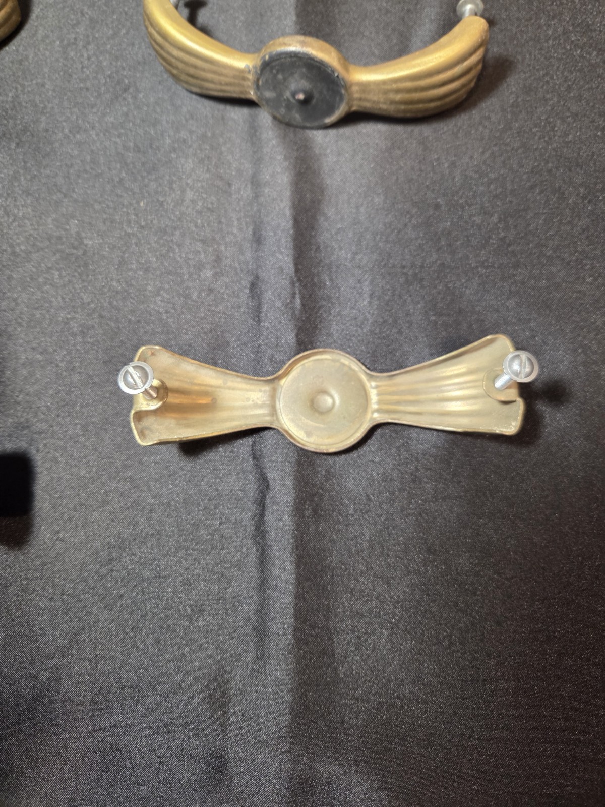 Antique Art Deco Bridge Drawer Pull (Set of 4)