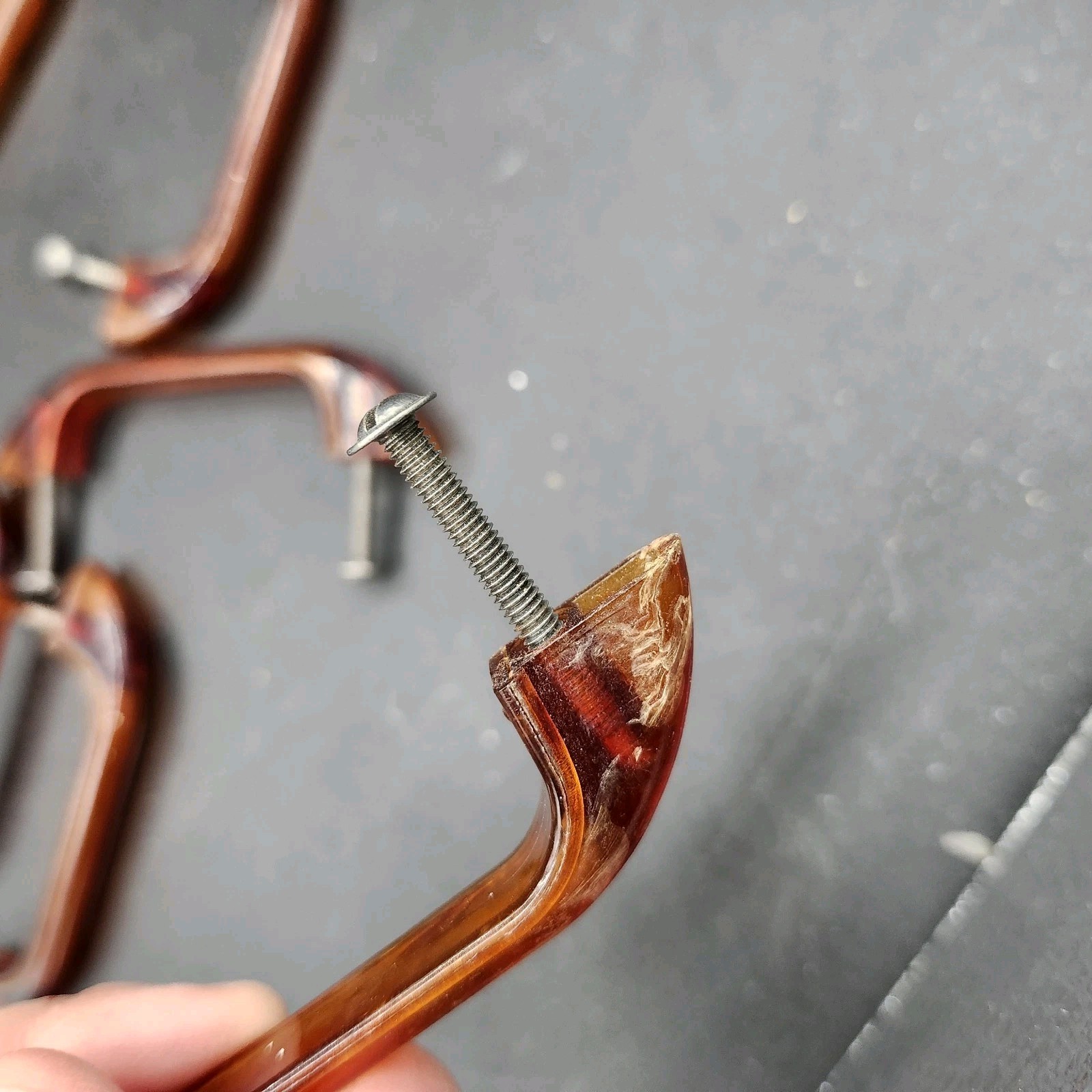 Vintage Art Deco Amber Bakelite Drawer Pull 1930s/40s 3 1/8″OC