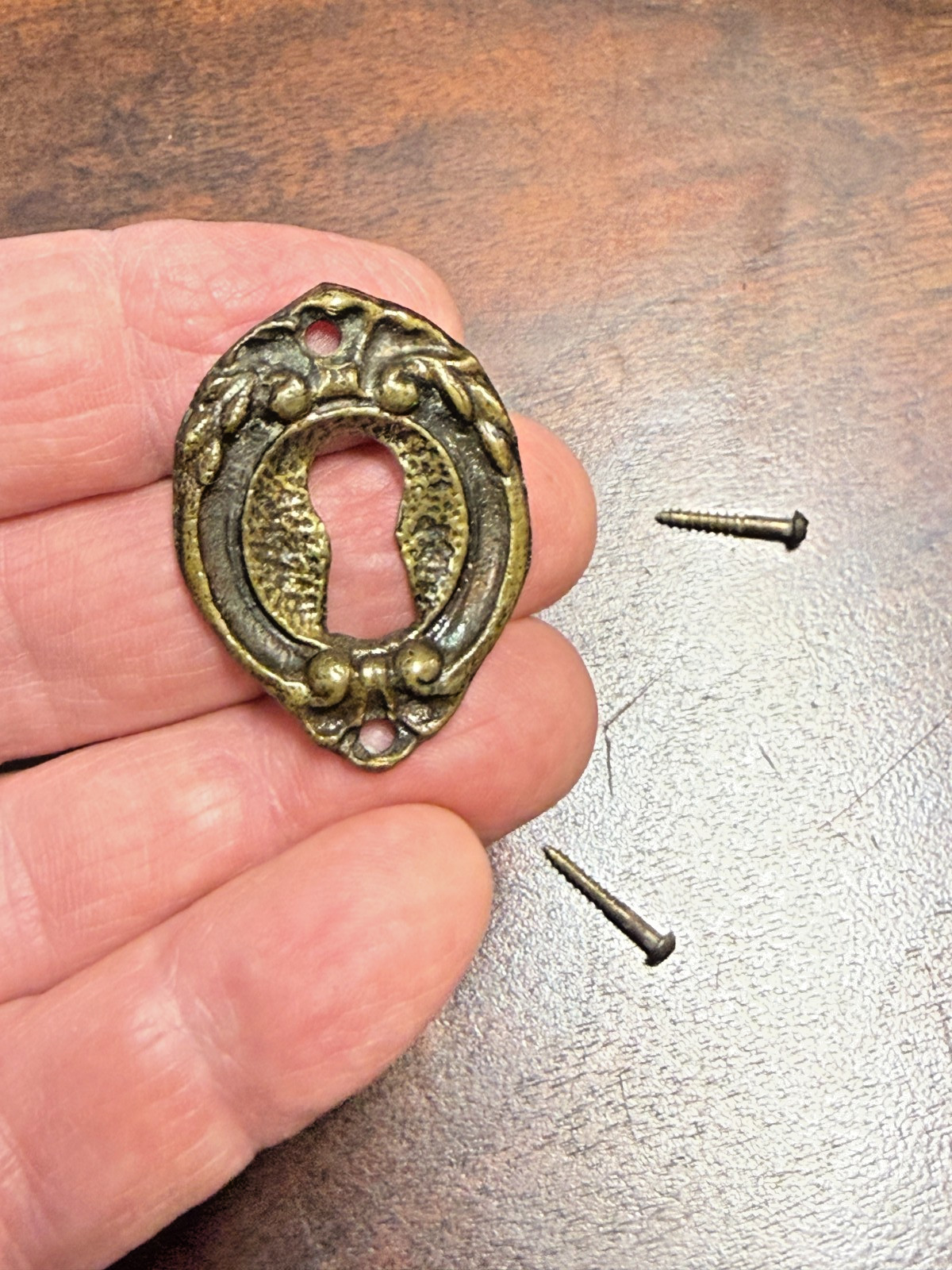 ANTIQUE SALVAGE FRENCH KEY ESCUTCHEON PLATE w/Screws NOT REPRODUCTION Buy Each