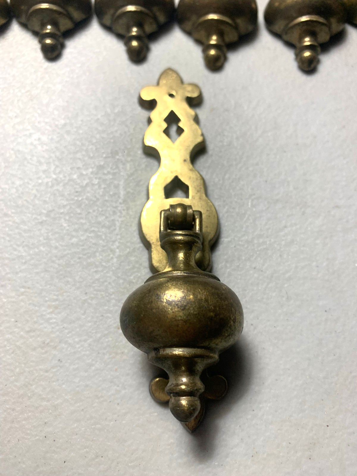 Vintage Keeler Brass Co KBC N6635 Drawer Pulls Set 12 Teardrop Bail Hardware