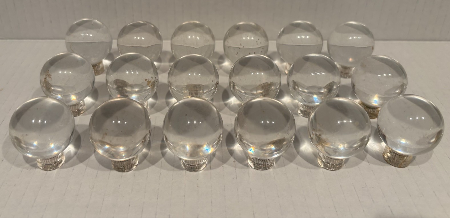 VTG LUCITE BALL DRAWER KNOBS LOT 18, MID CENTURY, SARASOTA TEAR DOWN, 1.5″ 1970′
