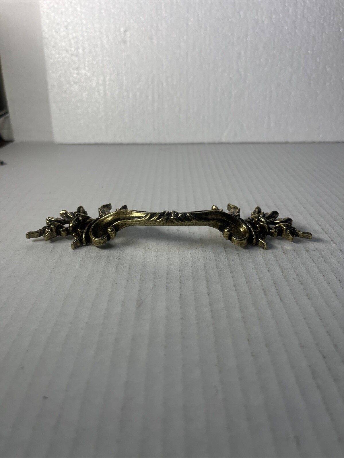 Set Of 5 – Antique Metal French Provincial 6” Drawer Handles