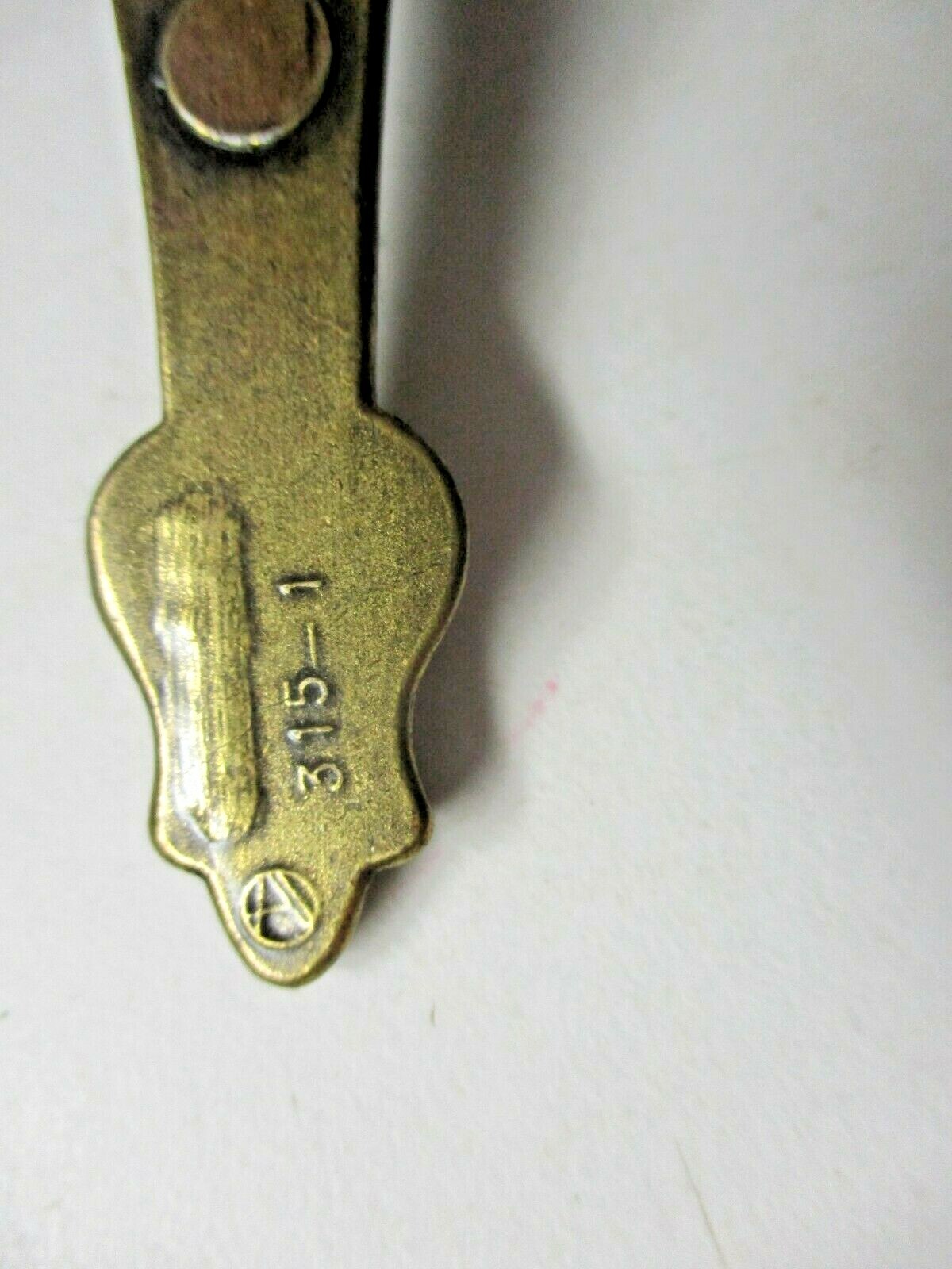 Amerock 315 Cabinet Door Thumb Pull Handle Dark Brass 3-1/16″ Centers 1 Vtg 1960