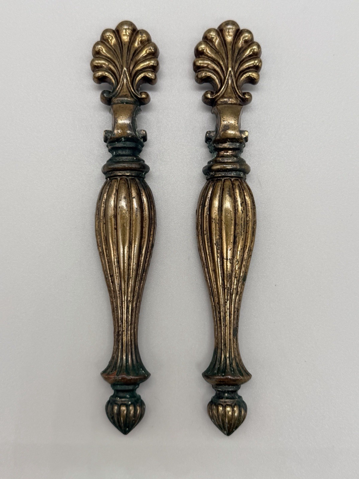 VTG Keeler Brass Co 7″ Drop Ring Pulls French Provincial Hardware 5″ C-C Pair