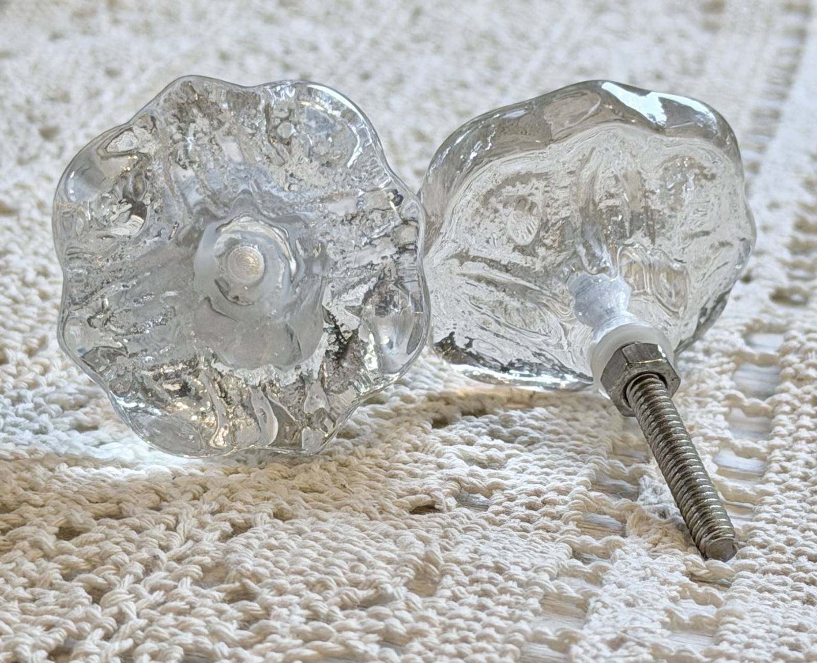 1 VINTAGE HOLLYWOOD REGENCY Flower Glass CRYSTAL Cabinet Drawer KNOBS DOOR PULLS