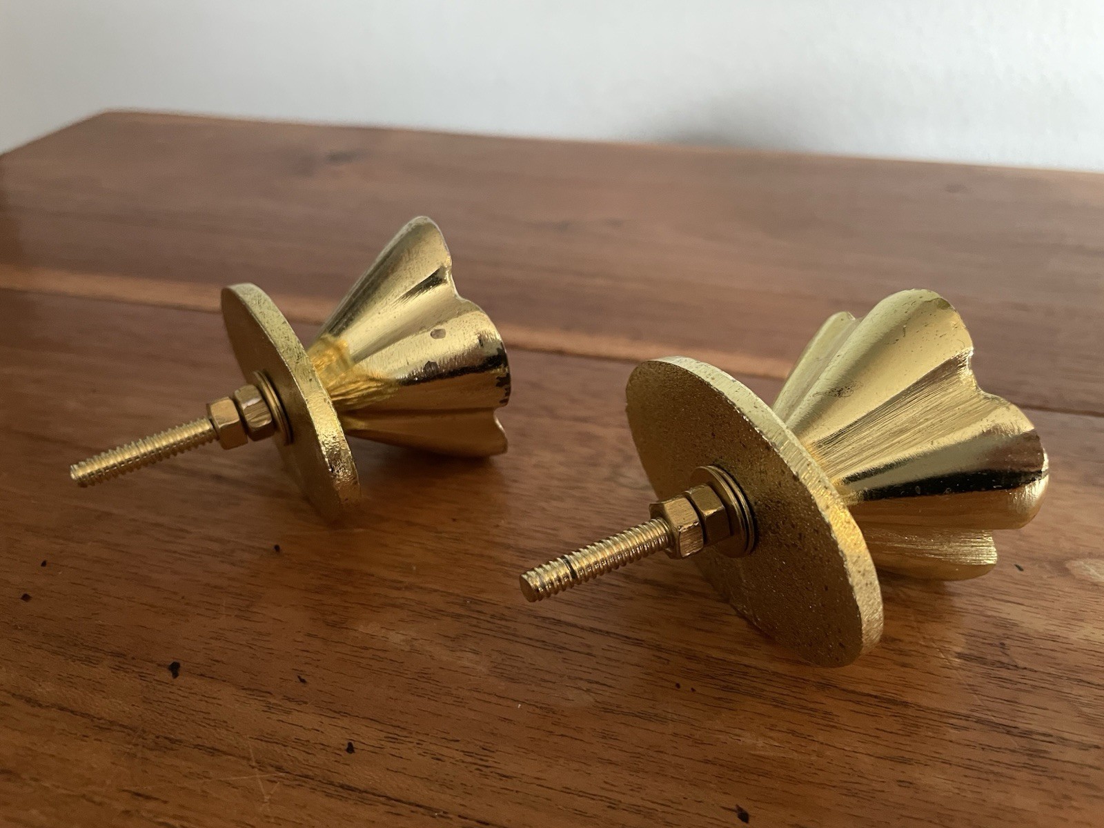 2 Vintage Mid Century Flower Drawer Pulls W/Back Plate Gold/White Ball Center