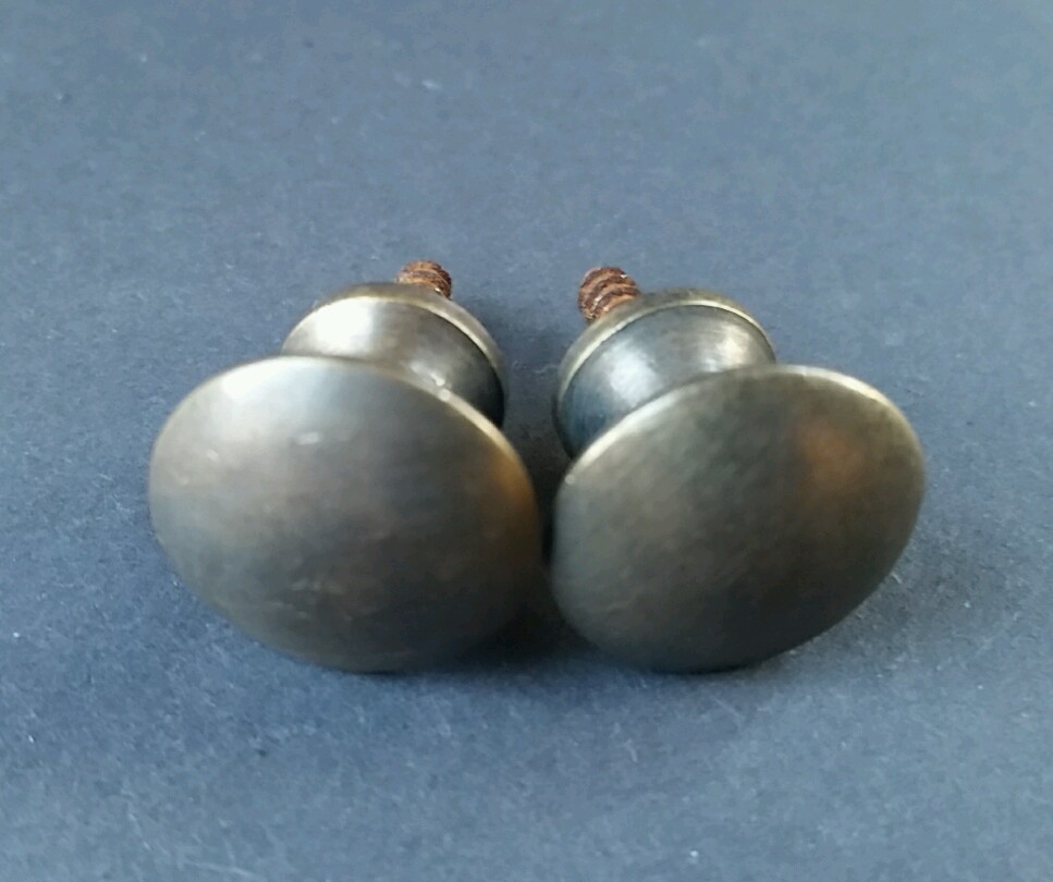 2 vtg. Antique style Solid Brass Stacking Barrister Bookcase 3/4″ Knob pull #K1