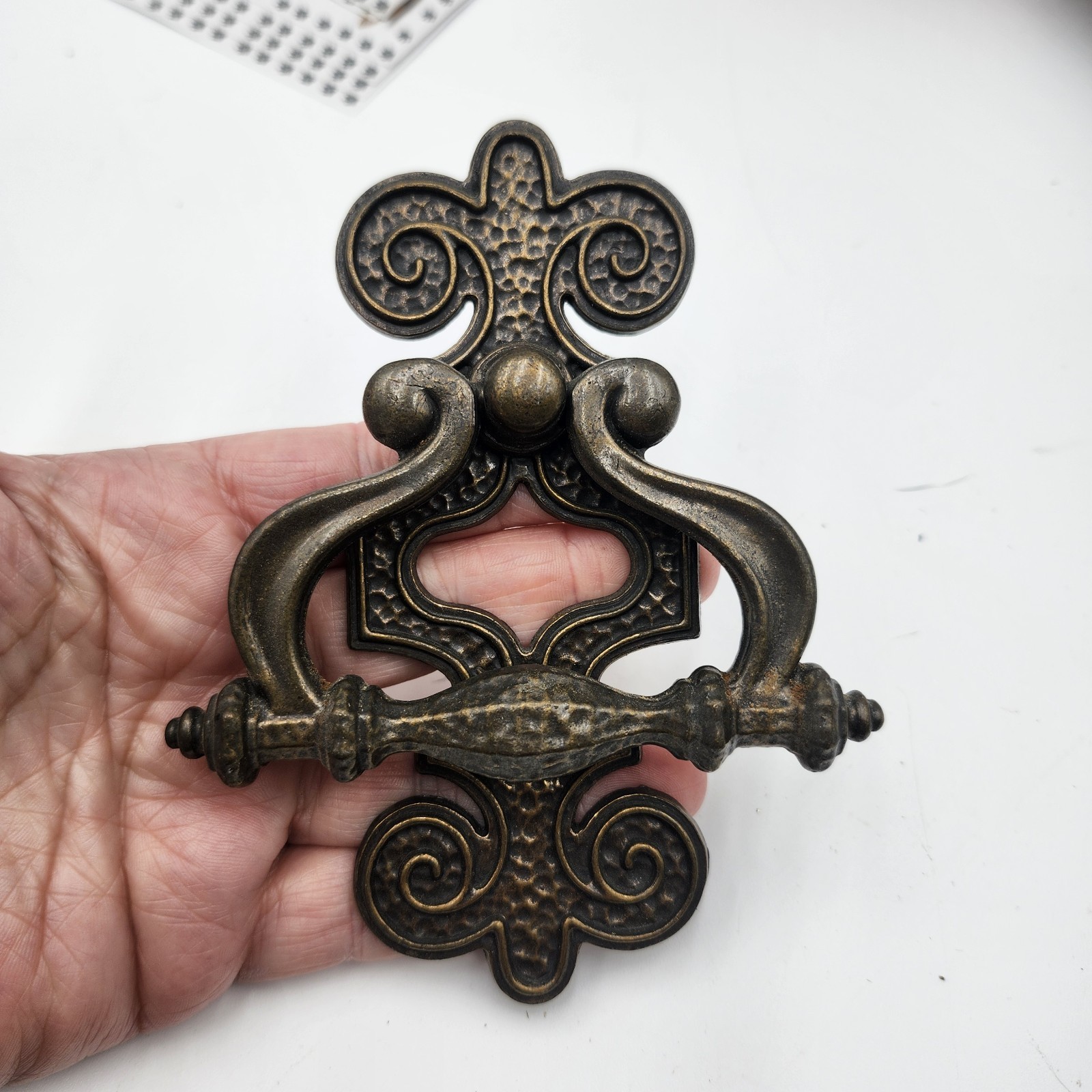 4 Brass Celtic Moorish Drawer Bail Cabinet Door Ring Pull Handle & Backplate