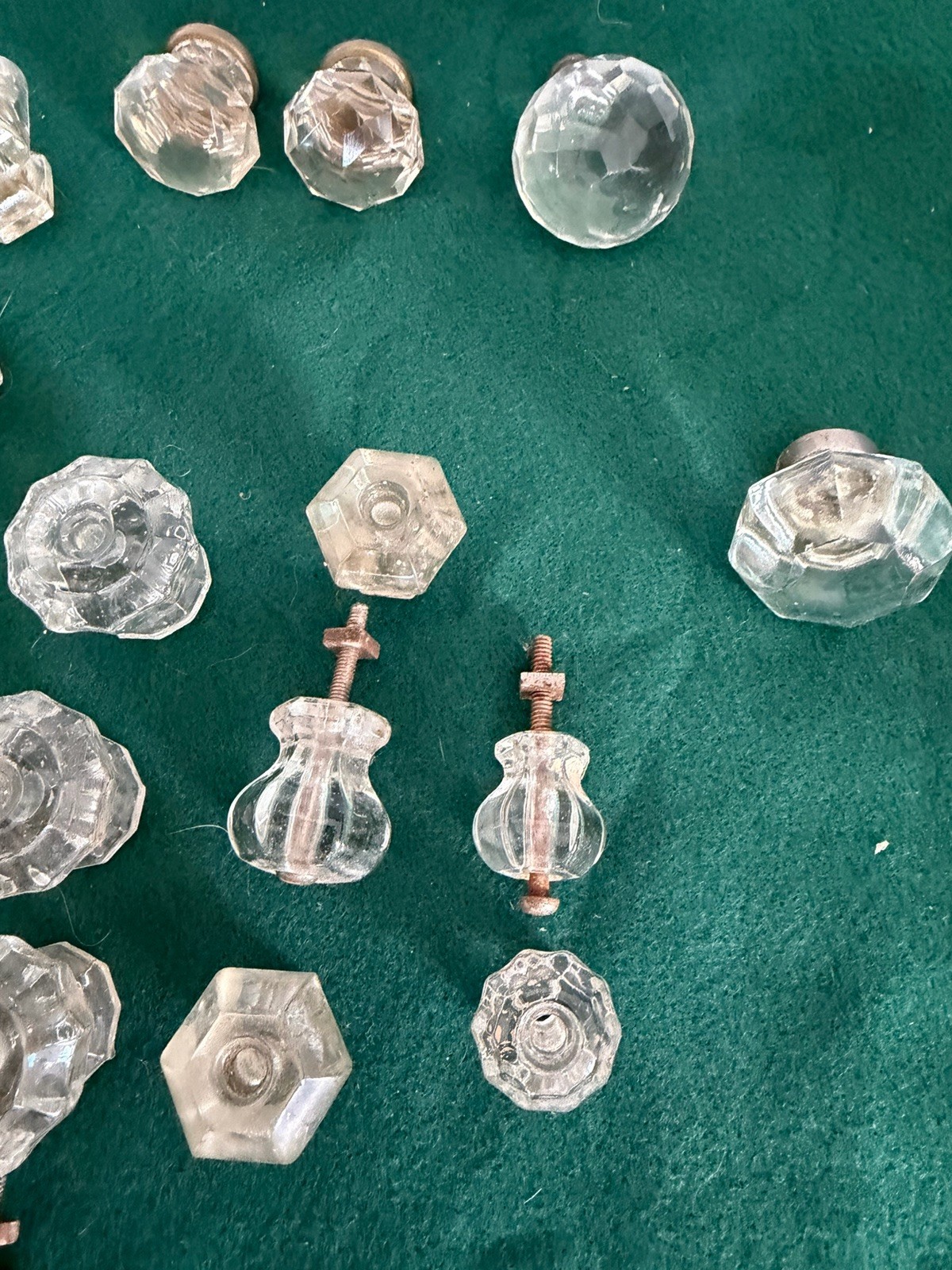 26 Assorted Antique Clear, Black, Purple Glass Drawer Pulls 2 Floral, 3 Faceted
