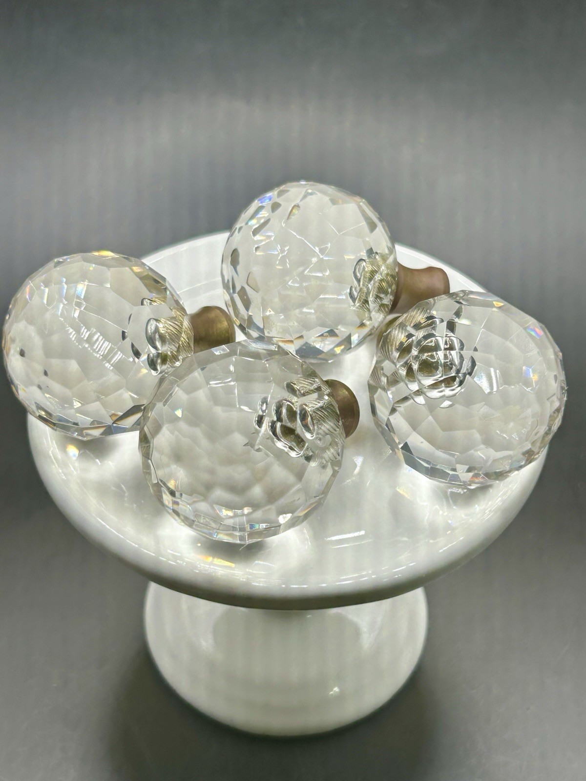 (4) Vintage Round Crystal Faceted Lamp Finials Drawer Pull Knobs/Brass Finish