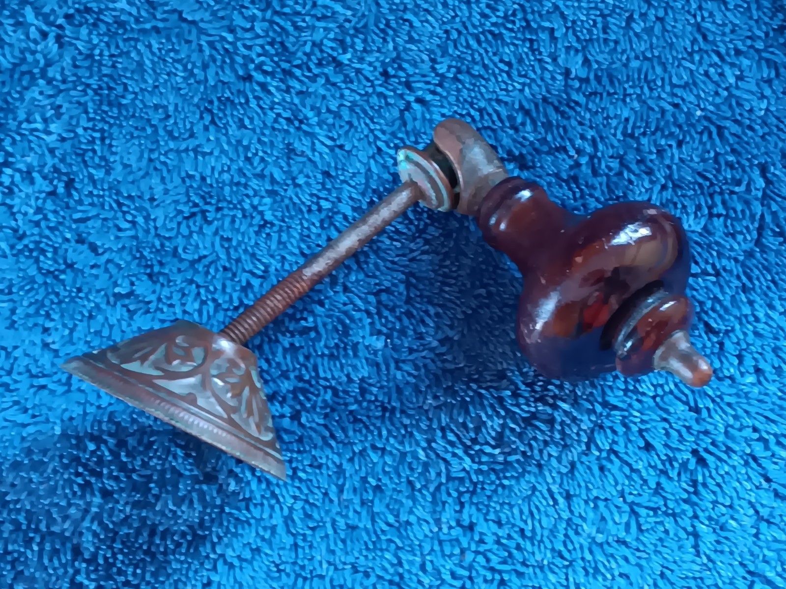 Htf Antique teardrop Estate Single ONE WALNUT? EBONIZED VICTORIAN PULL