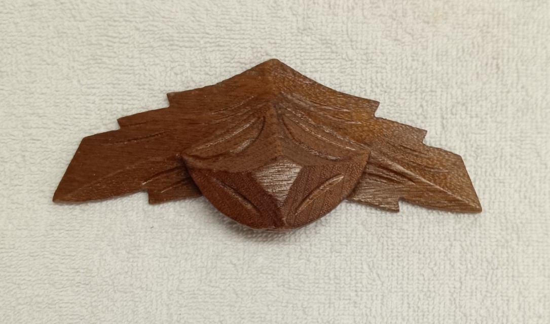 ANTIQUE WALNUT CARVED LEAF PATTERN DRAWER, BIN, DOOR, HANDLE