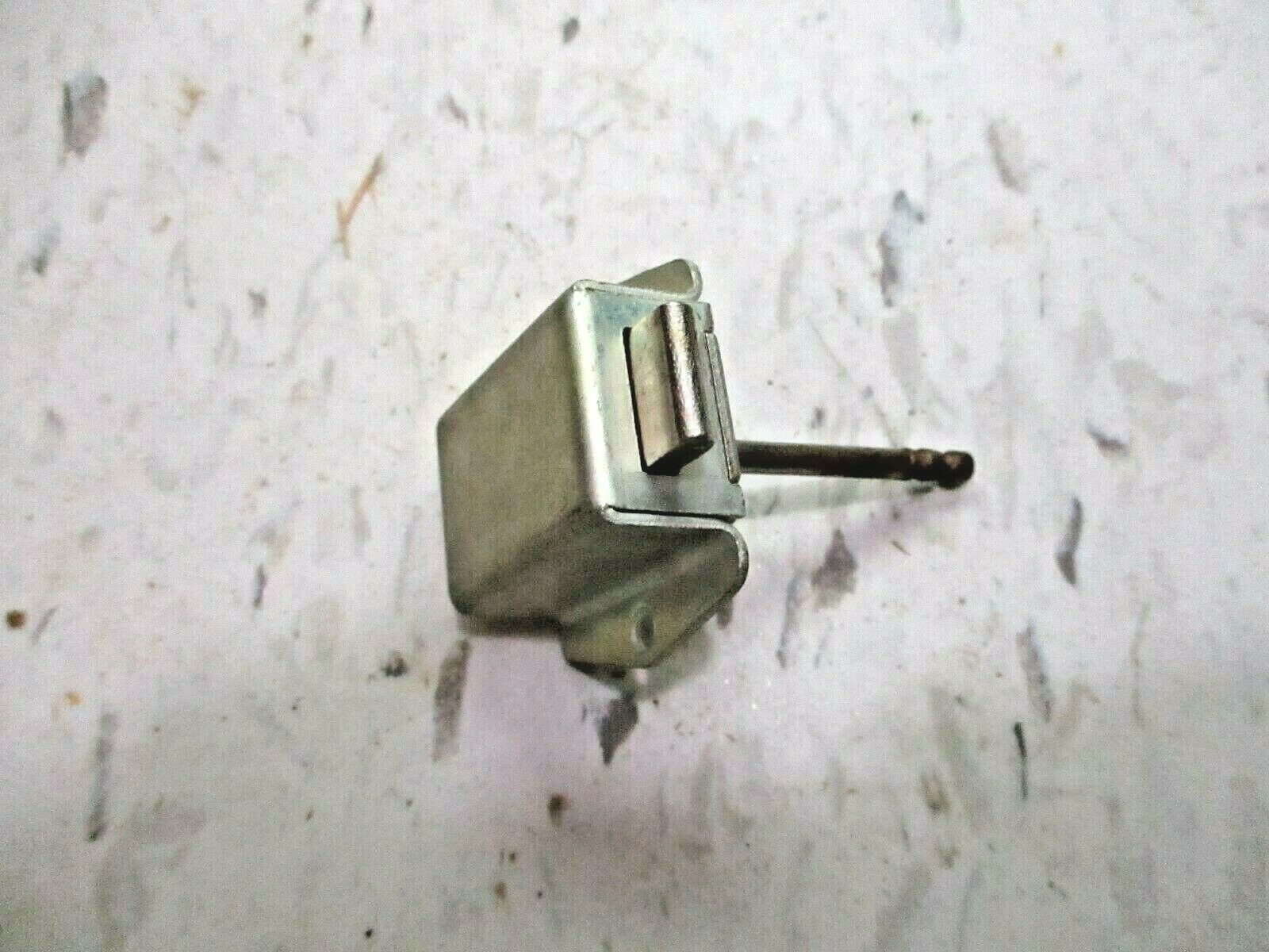 National 707 Stair Stepped 1940 Chrome Mechanical Cabinet Door Pull Latch 1 MCM