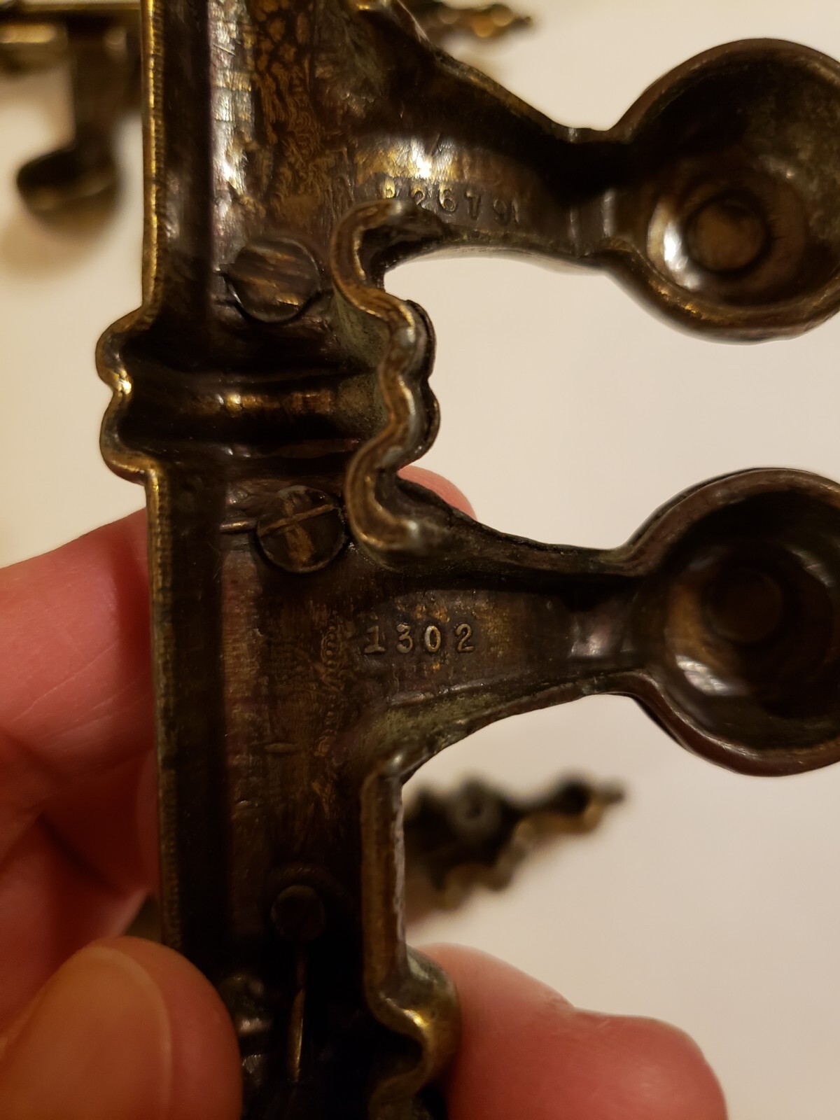 8 VTG Belwith Spindle Brass Drawer Pulls w/ Finger Cups 4″ Post Mounts 6″Long