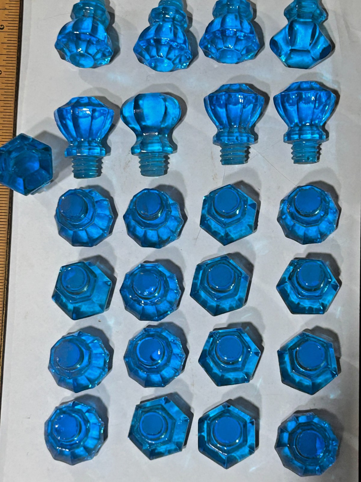 25 BEAUTIFUL ANTIQUE THREADED BLUE GLASS CABINET DOOR DRAWER PULLS KNOBS
