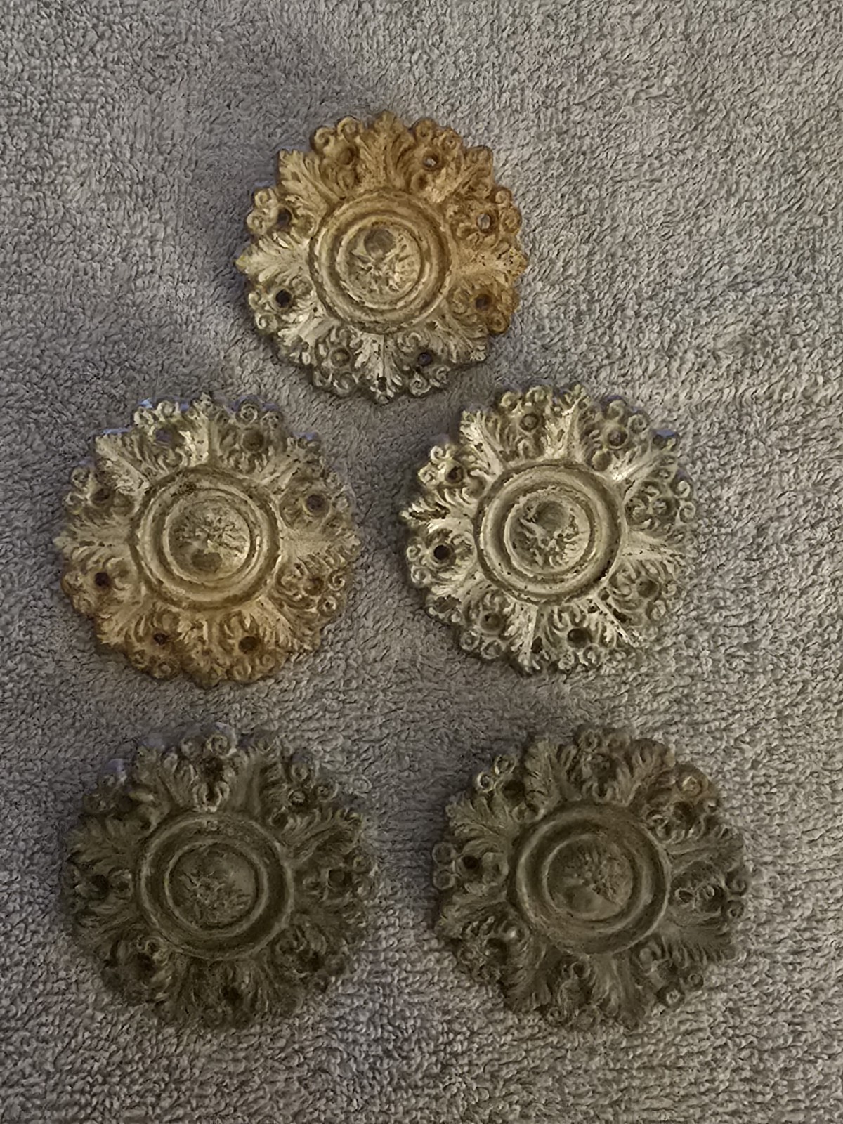 Vintage Metal MCM Round Ornate Victorian Door Drawer Pulls~Set 5