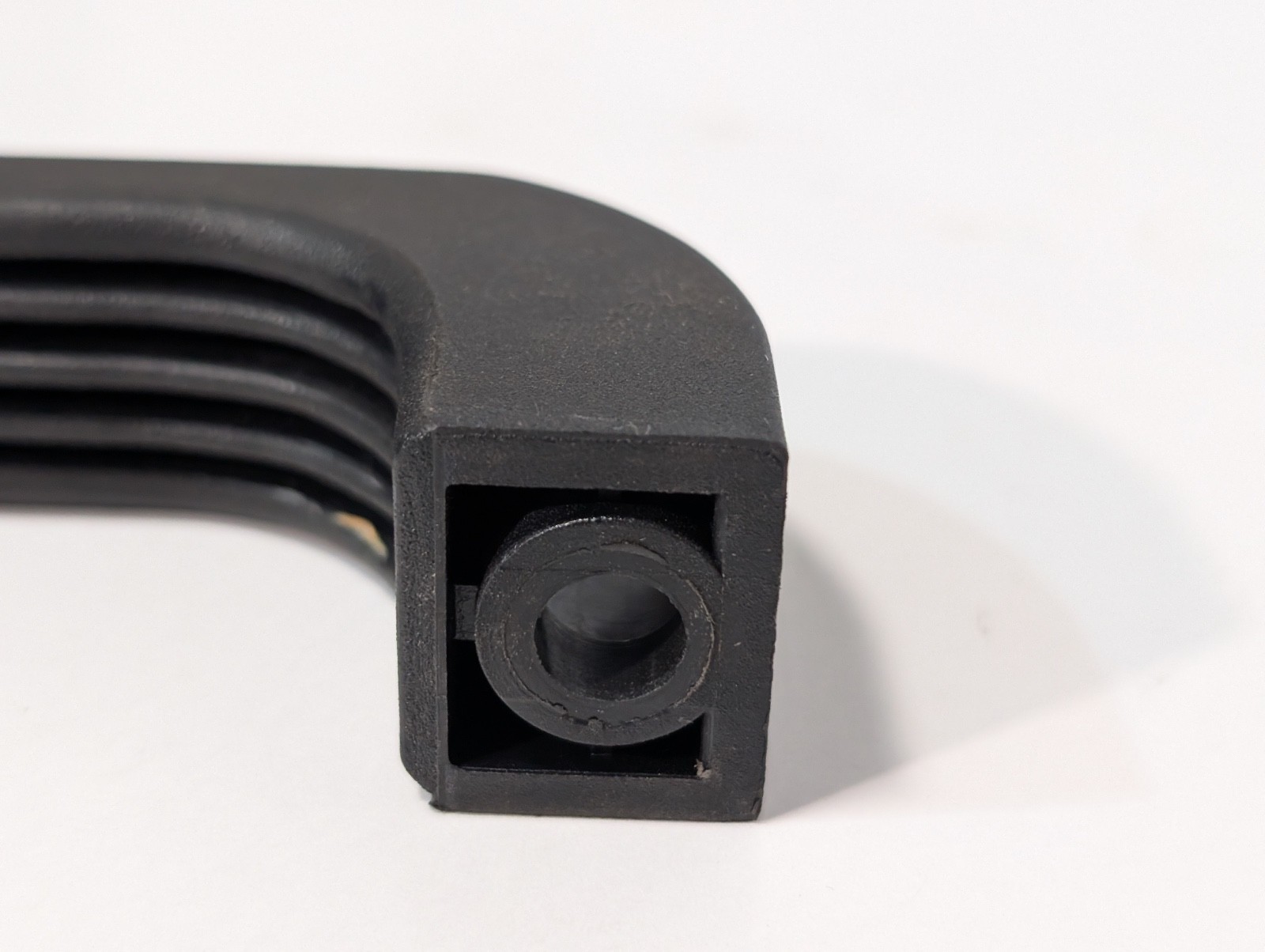 Lot of 6 One Piece Plastic Rectangular Bar Front Mount Pull Handles