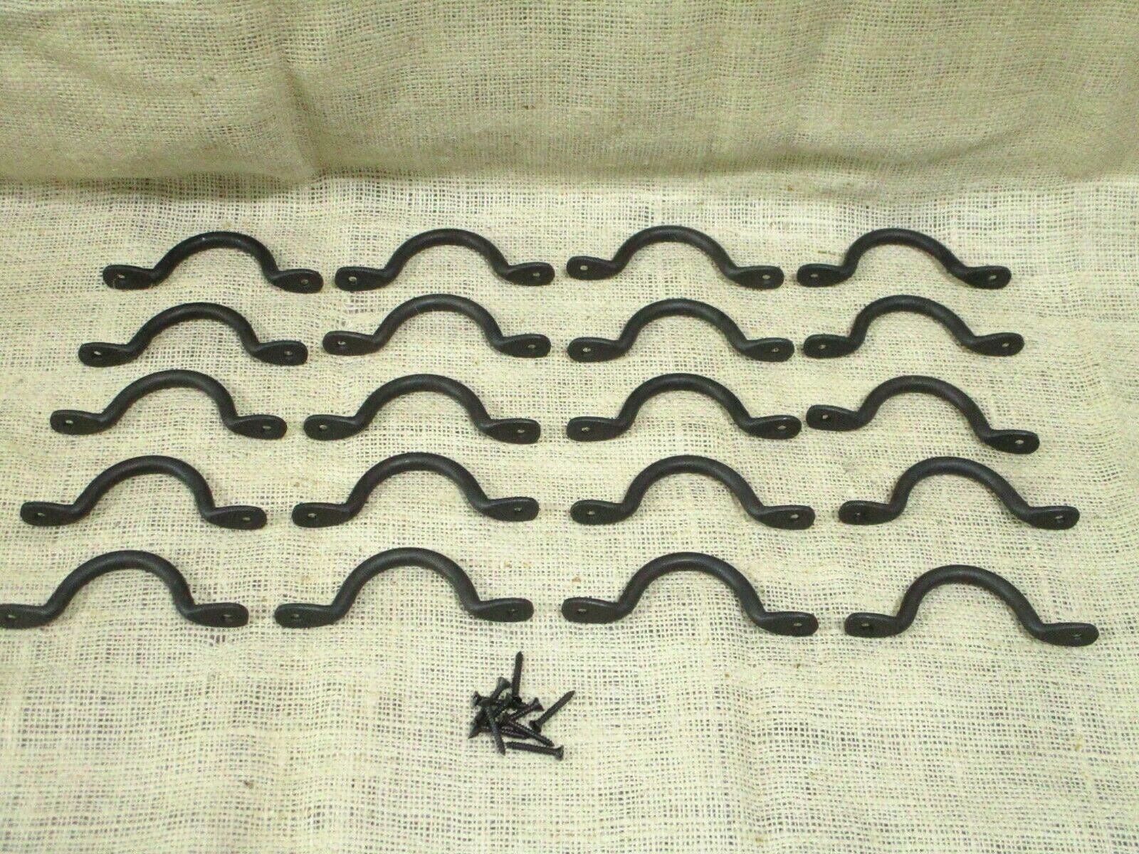 20 HAND FORGED IRON DRAWER BIN PULLS 4 1/4″ LONG CABINET HANDLES KITCHEN BATH