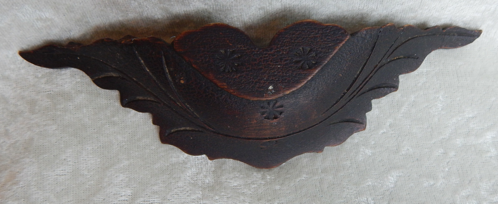HAND CARVED WALNUT WOOD ANTIQUE 7” DRESSER DRAWER PULL HANDLE SALVAGE