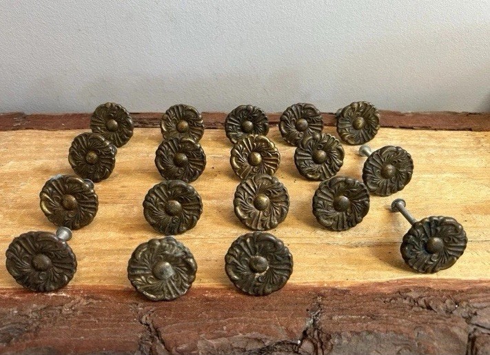 Vtg, Bronze, French Provincial Drawer/Cabinet Knob, Floral Round, Lot of 10