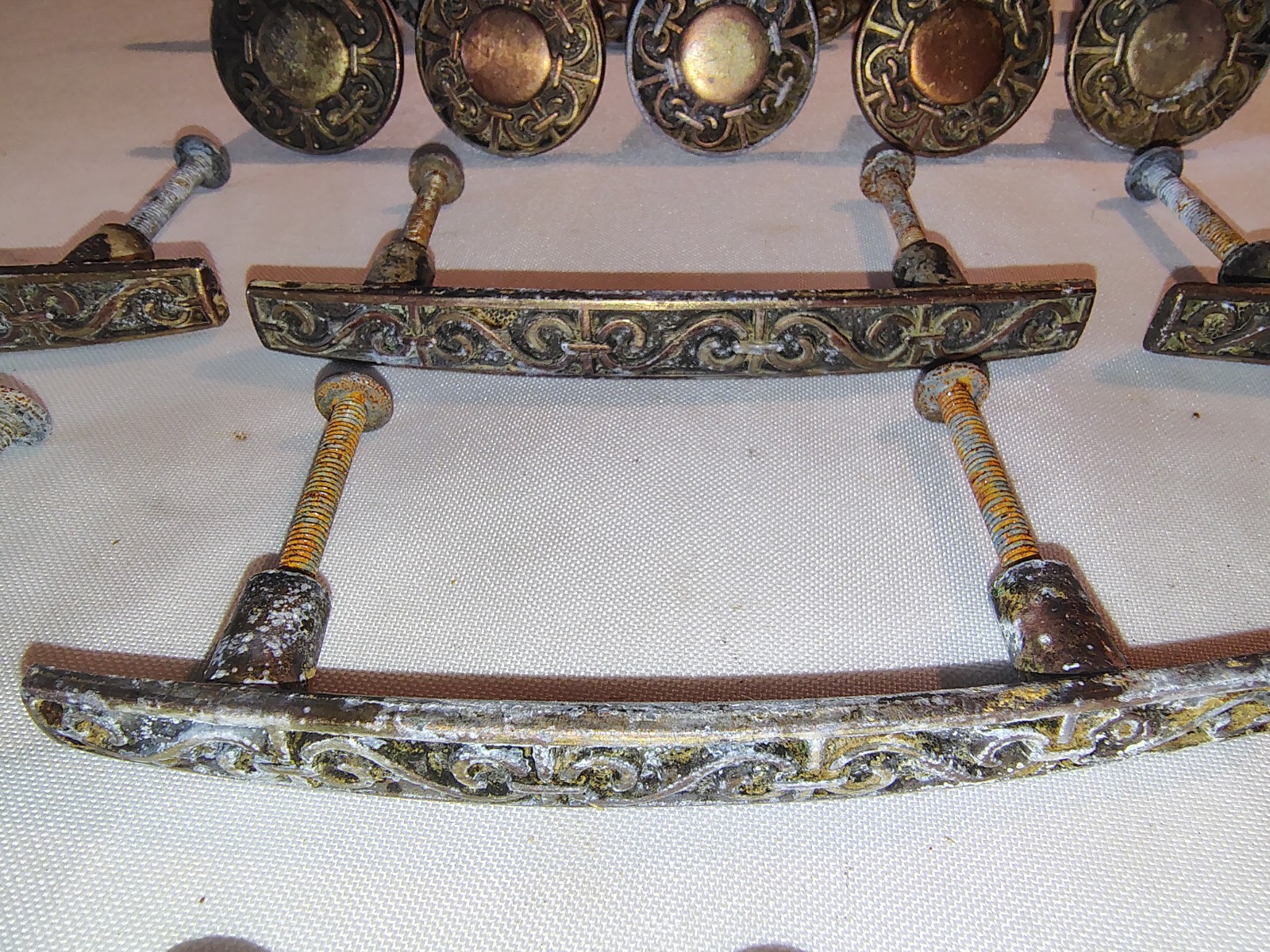 Vintage 1960s Amerock Celtic Style Renaissance Antique English Knobs Pulls