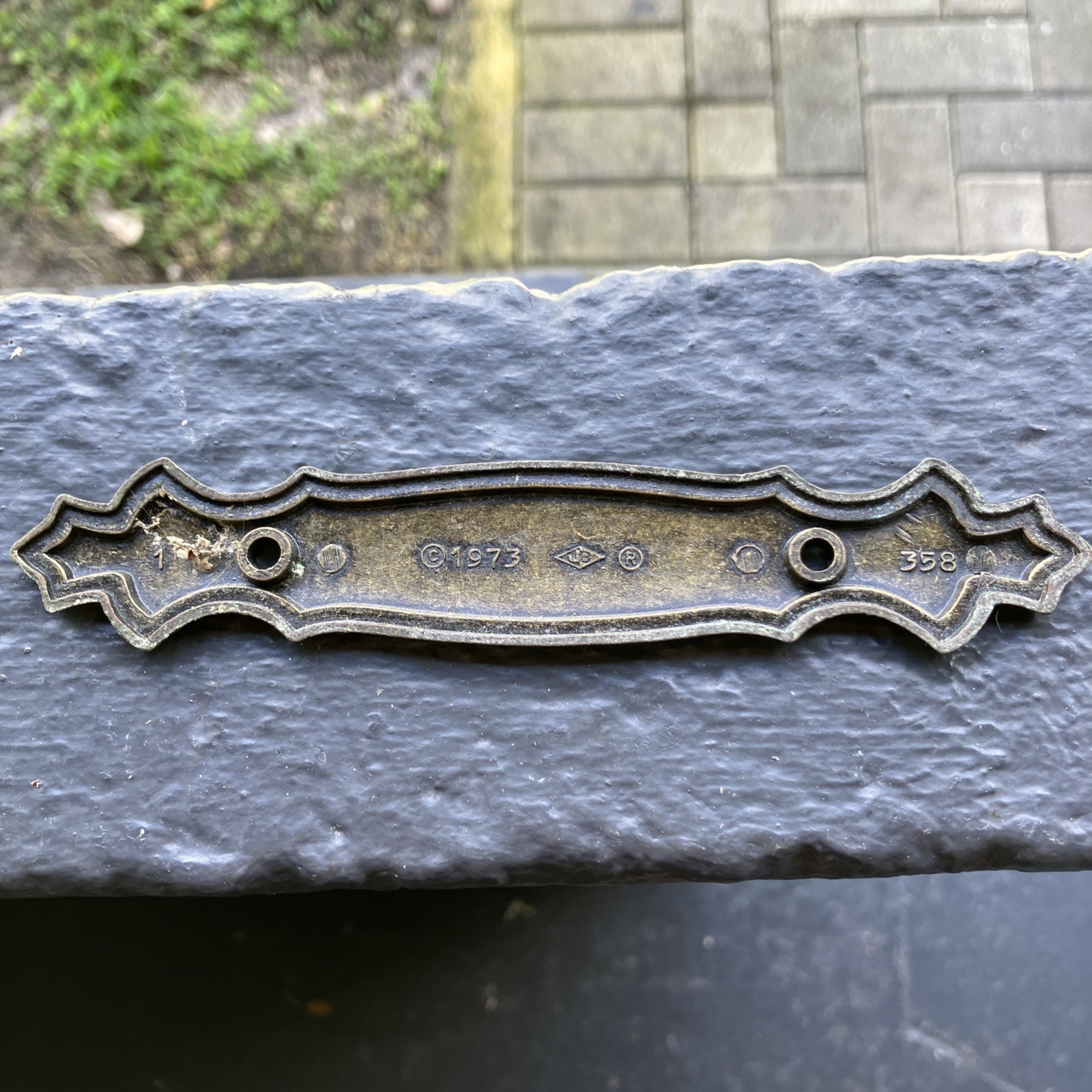 Vintage 1973 One (1) JB JayBee 358 Burnished Brass Drawer Pull Backplate
