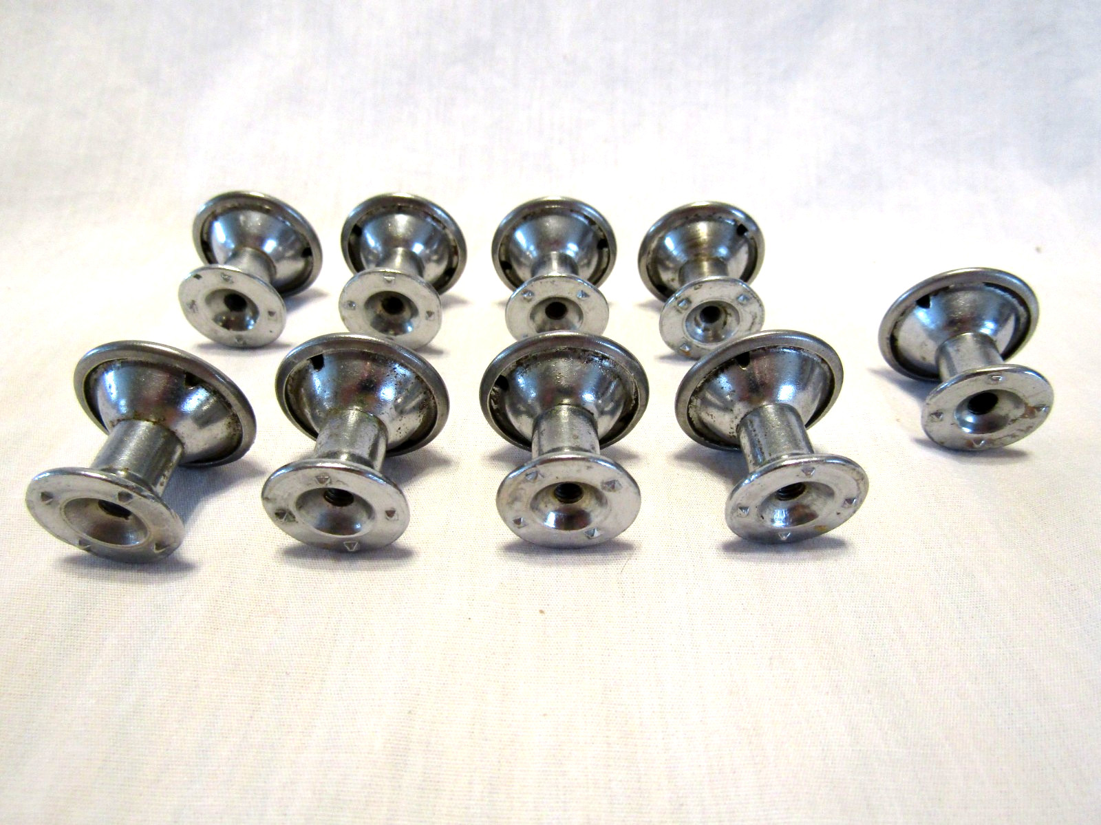 Nine Vintage 1″ Small Chrome Drawer Knobs Cabinet Door Pulls Mushroom Shaped