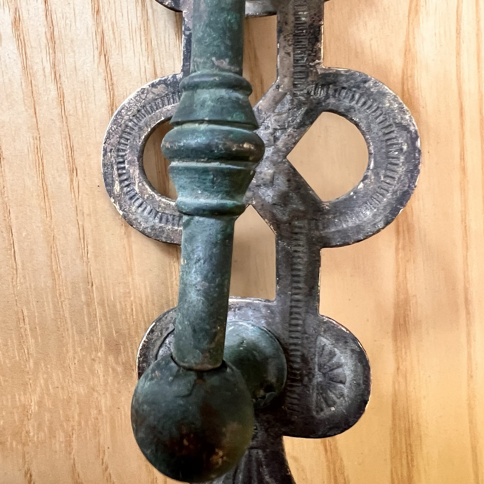 Set of 4 Antique Eastlake / Spanish Revival Drop Drawer Pulls Aesthetic Movement