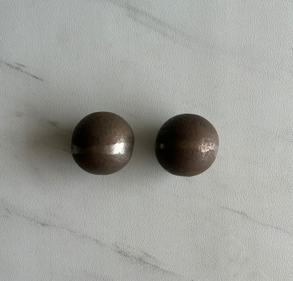Vintage Cast Iron Round Ball Shape Cabinet Drawer Knob Pull Handles 2x