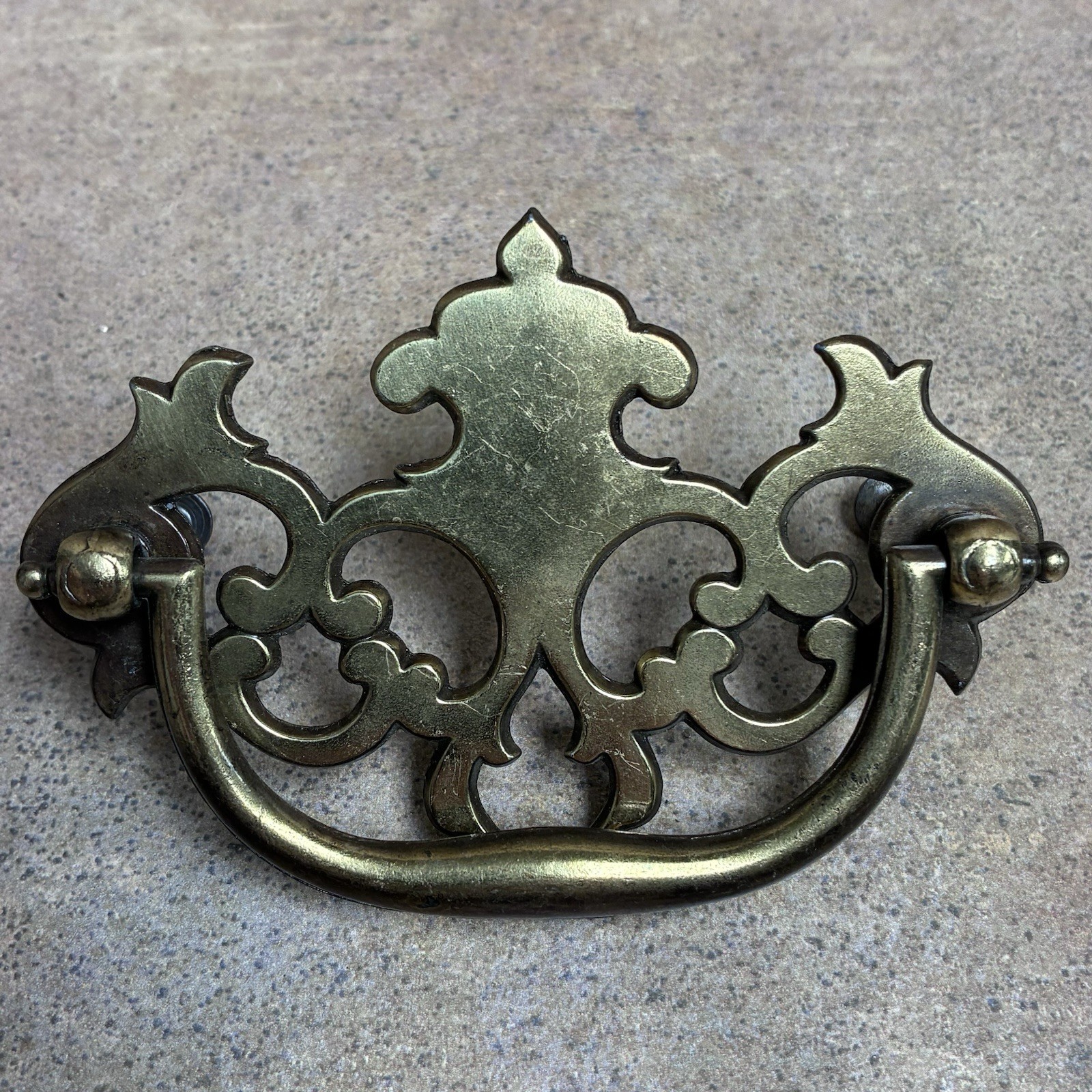 Vtg Set Of 5 KBC Keeler Brass Co Chippendale Drawer Pulls Model 600