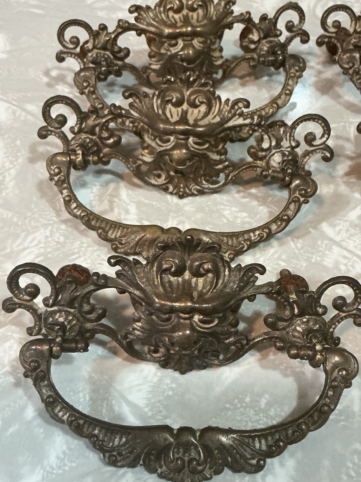 RARE FANCY VICTORIAN LION “OLD MAN WINTER” ORNATE OLD Original Priced per pull