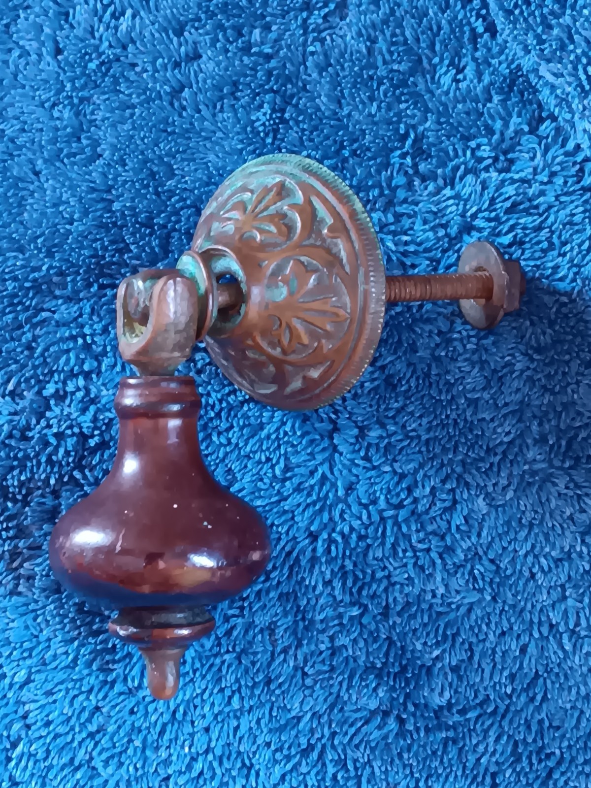 Htf Antique teardrop Estate Single ONE WALNUT? EBONIZED VICTORIAN PULL