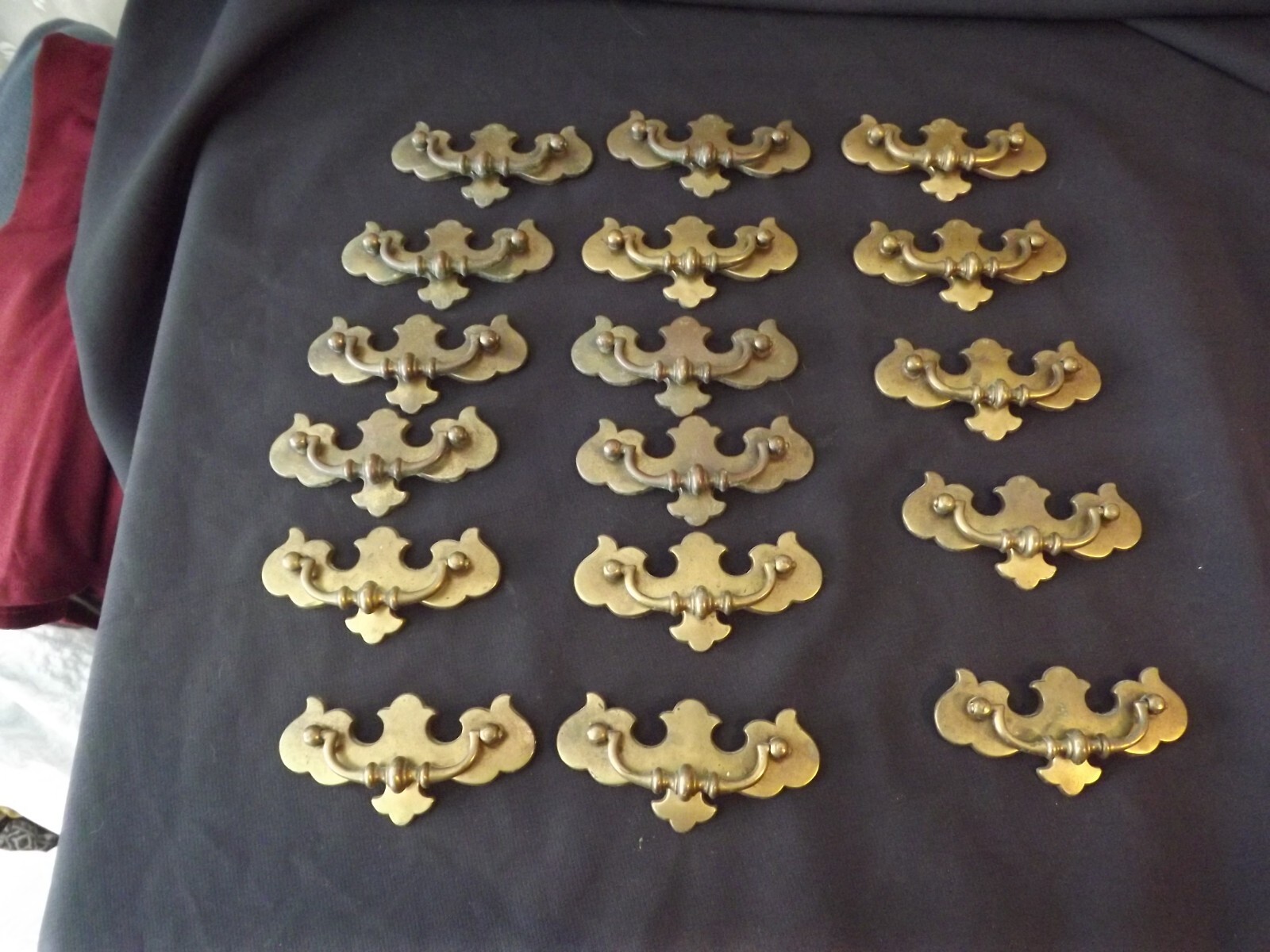 17 vtg KEELER BRASS CO. KBC N2251 BRASS DRAWER HANDLES w/BAIL PULLS batwing styl
