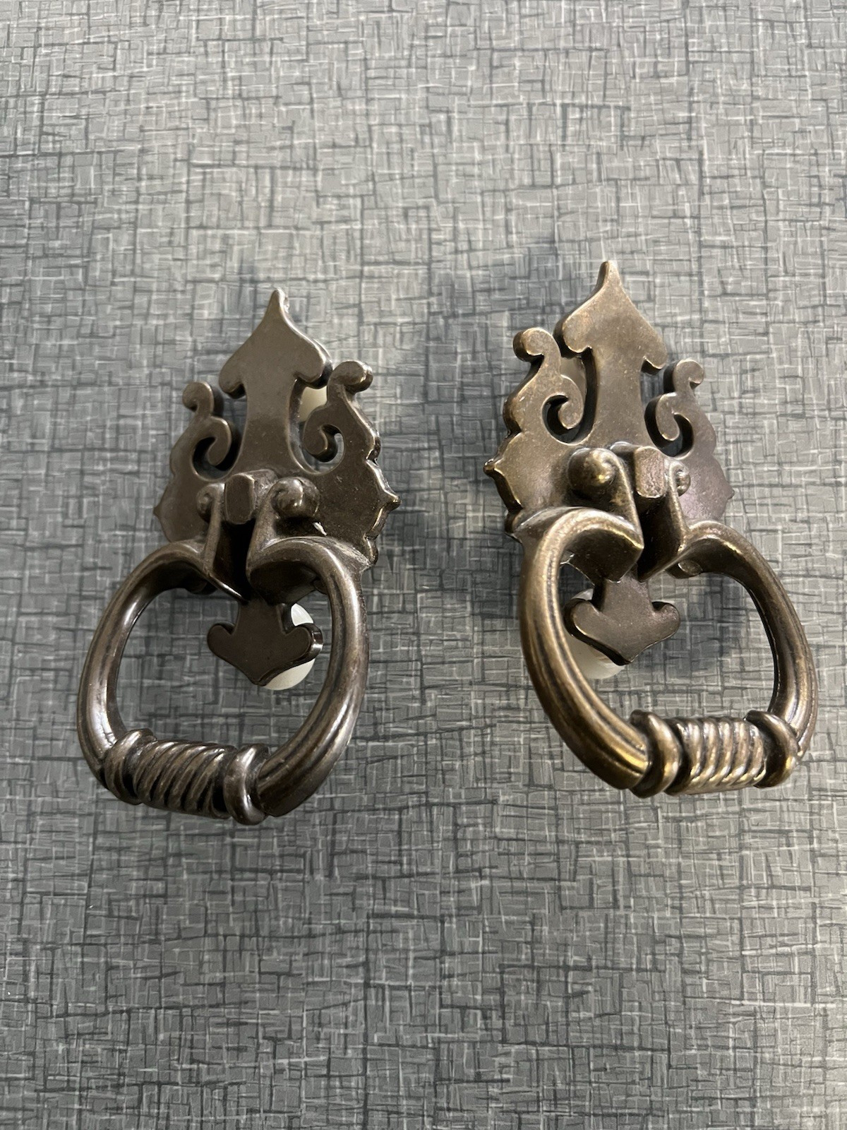 Pair of National Lock Co Spade Tip Colonial Drop Ring Bail Drawer Pulls 4 5/8