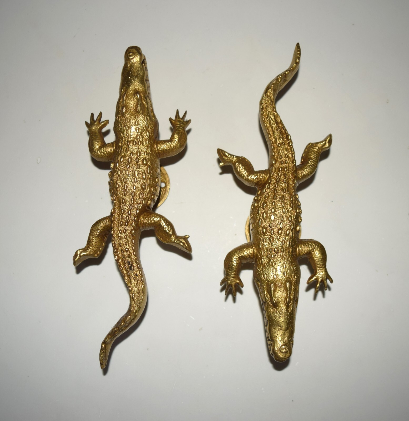 Brass Alligator Door Handles With Round Base Lizard Crocodile Almirah Pull GTX
