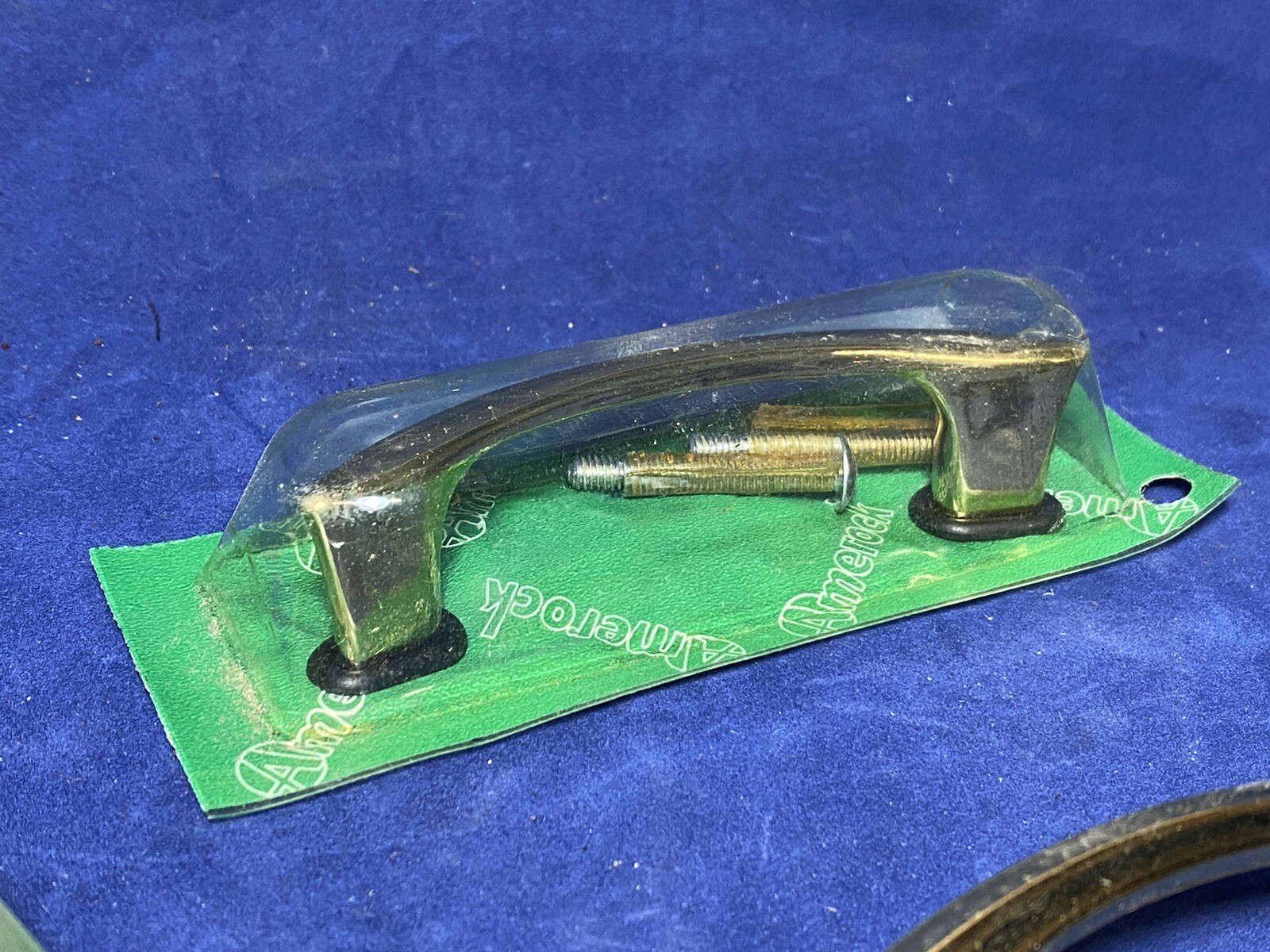 C.1960 NOS Amerock MID MODERN Door, Drawer PULL in Original Display Card