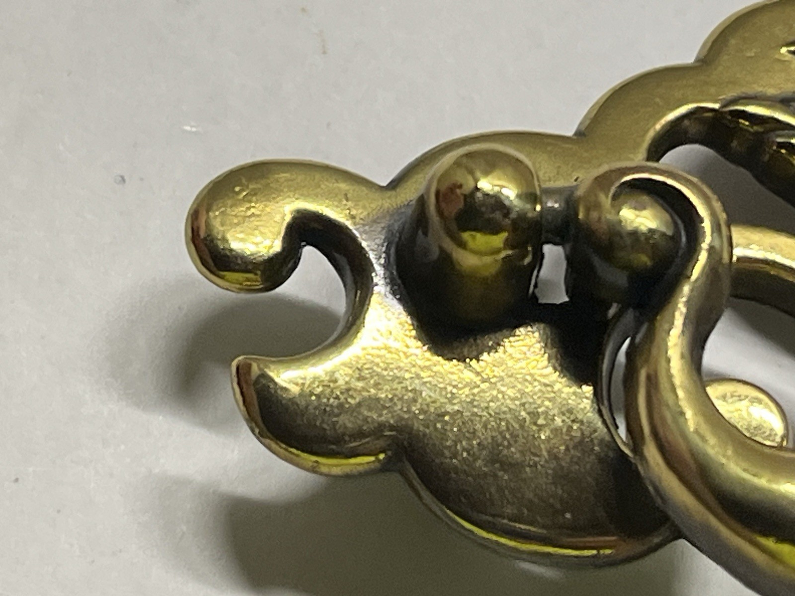 Vtg.Lot (8) NOS Brass Plated Chippendale/Batwing Wheat Design Drop Bail Pulls