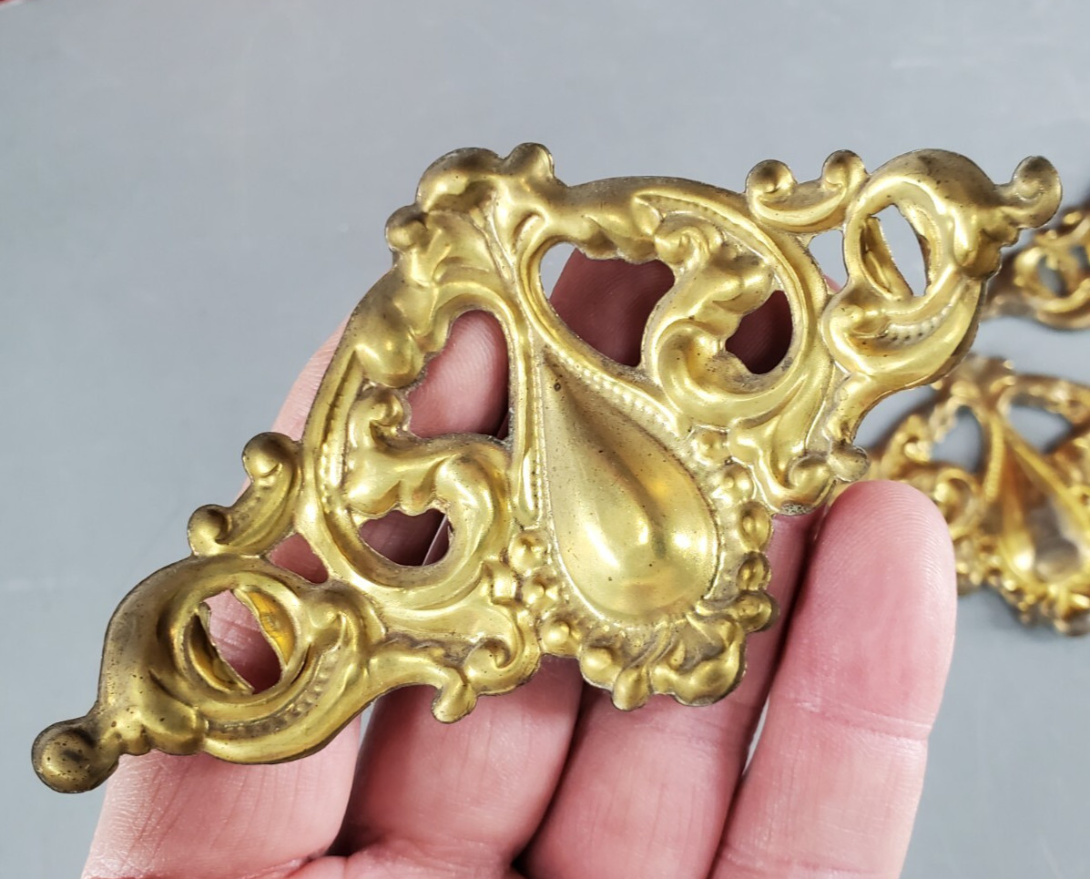 VICTORIAN BRASS DRESSER DROP PULL HANDLES SET LOT 8 ANTIQUE ORNATE DRAWER 1920’s