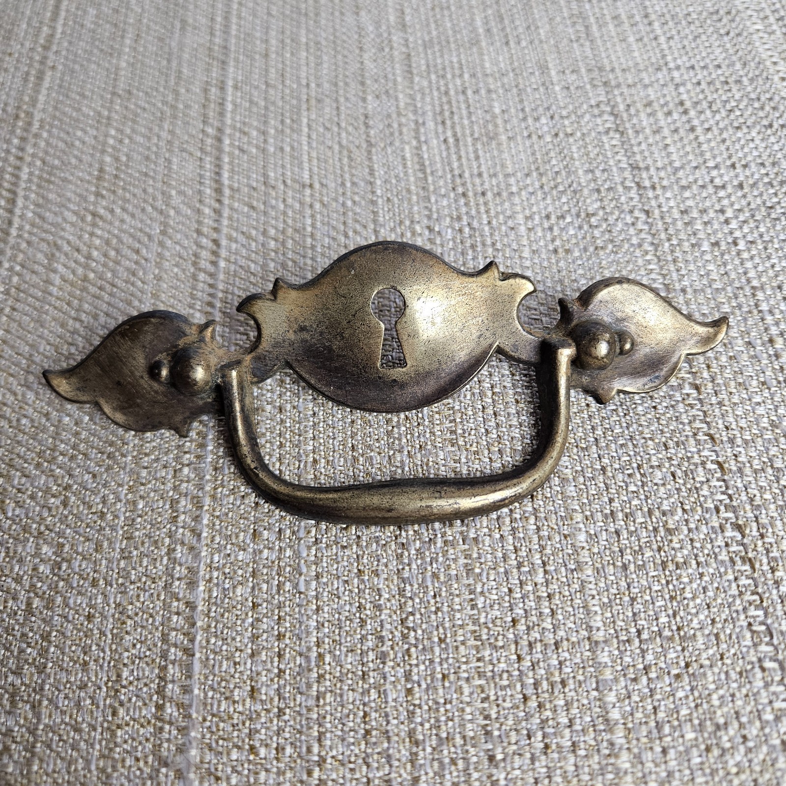 Keeler Brass Drawer Pulls Set 4 Keyhole Bail Handles Vintage Ornate 5″