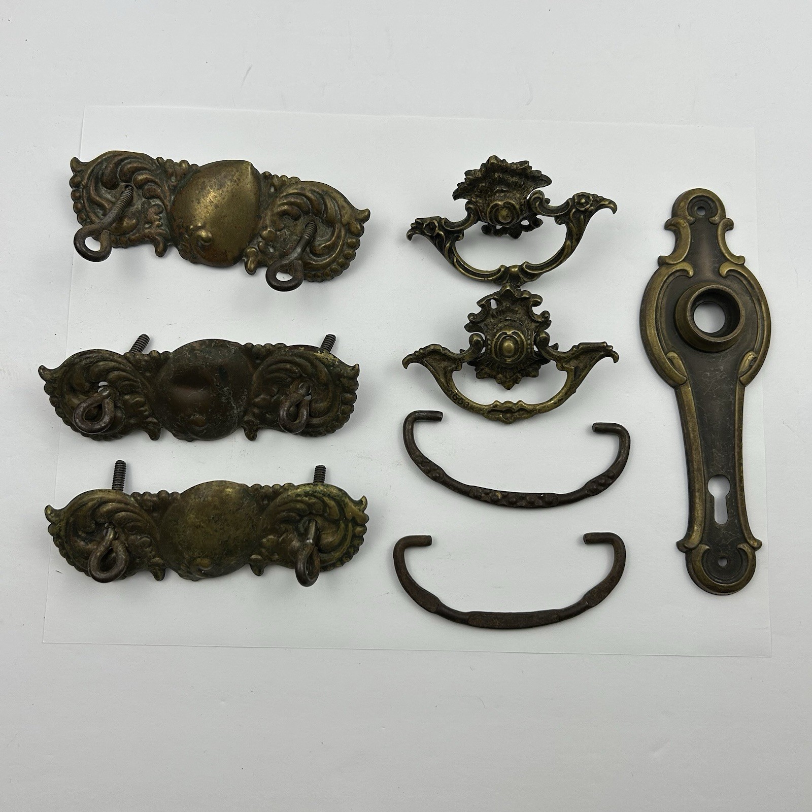 Antique Keeler Brass (KBC) H553 Drawer Pulls & Art Nouveau Hardware Salvage Lot