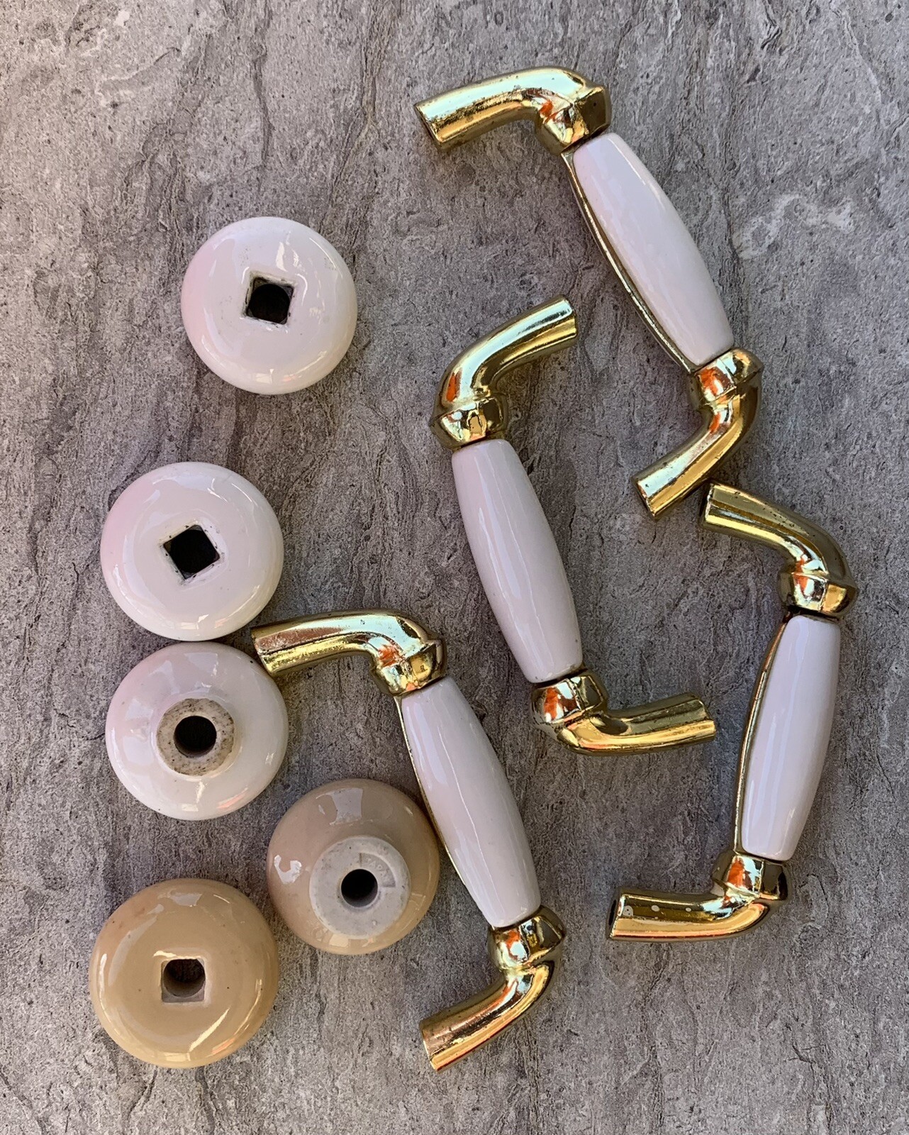 PORCELAIN HANDLES PULLS 4 Brass Handles 5 Pulls LOT OF 9 Mixed White Beige