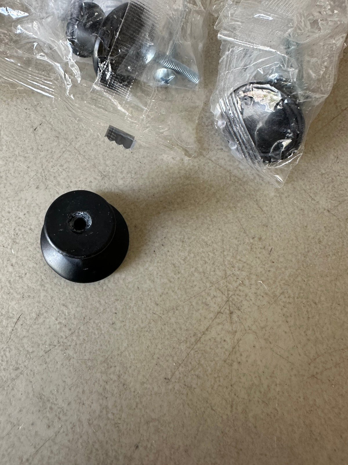 Lot of 3 GlideRite 1″ Dia Round Deco Cabinet Knob Oil Rubbed Bronze 80110-ORB-1