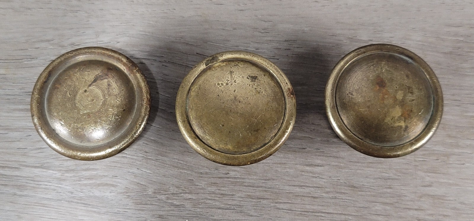 Drawer Pull Cabinet Knob Solid Brass Vintage 1 1/2 Dia 1″ Tall Traditional Round