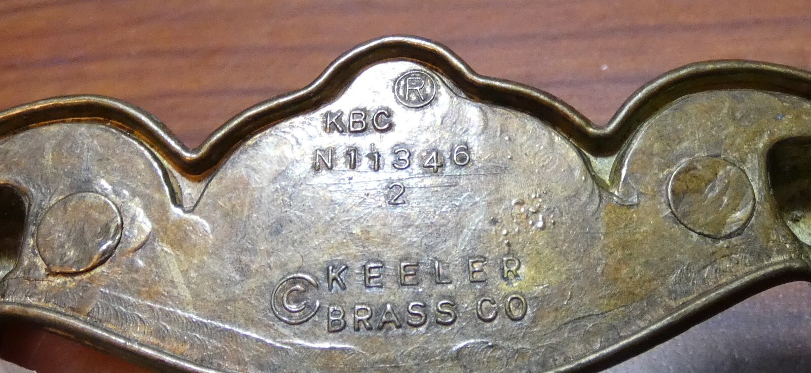 Keeler Brass Co vintage drawer pull N11346-2, new old stock with screws