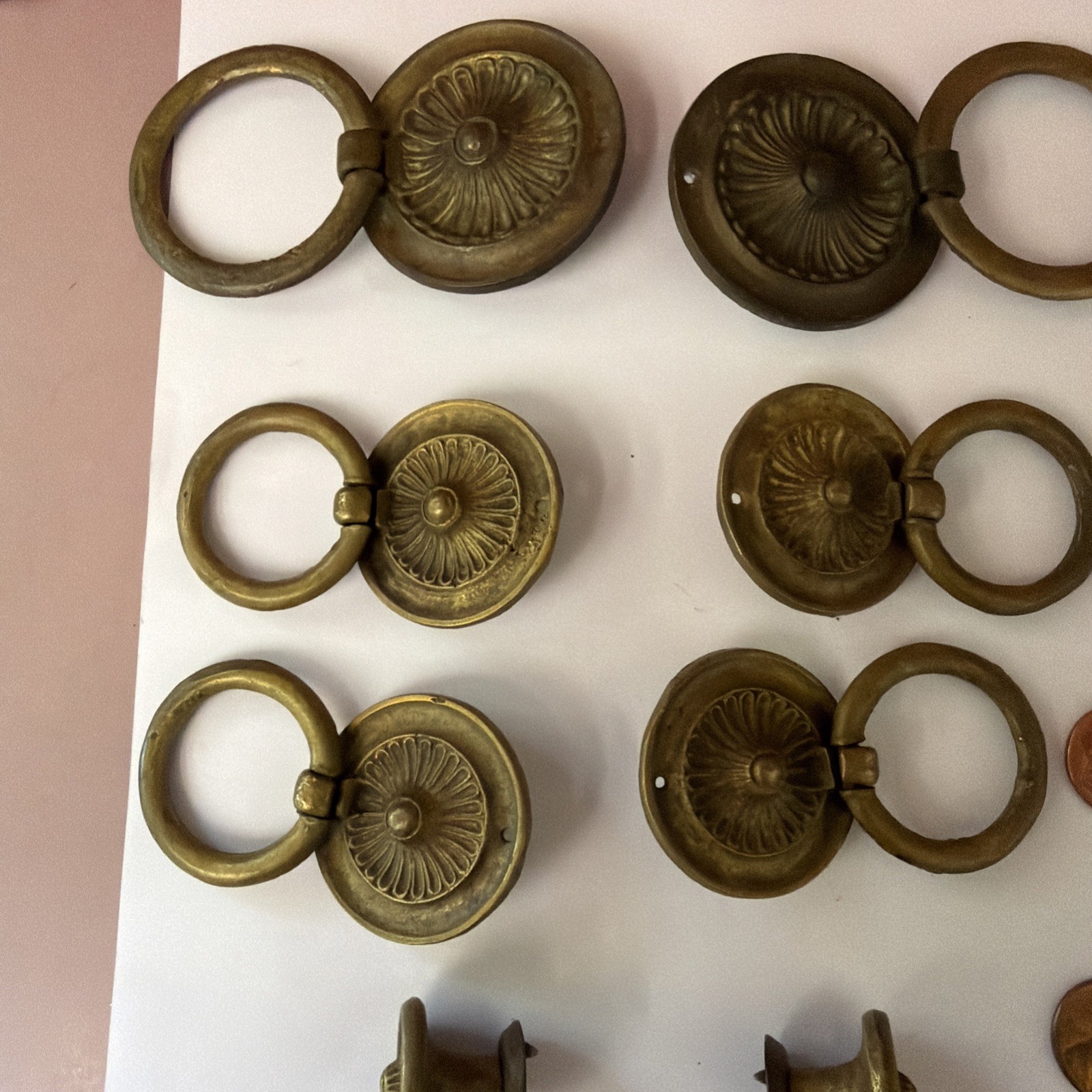 Vintage Brass Floral Ring Drop Cabinet Drawer Pull Furniture Replacement 8 Pcs