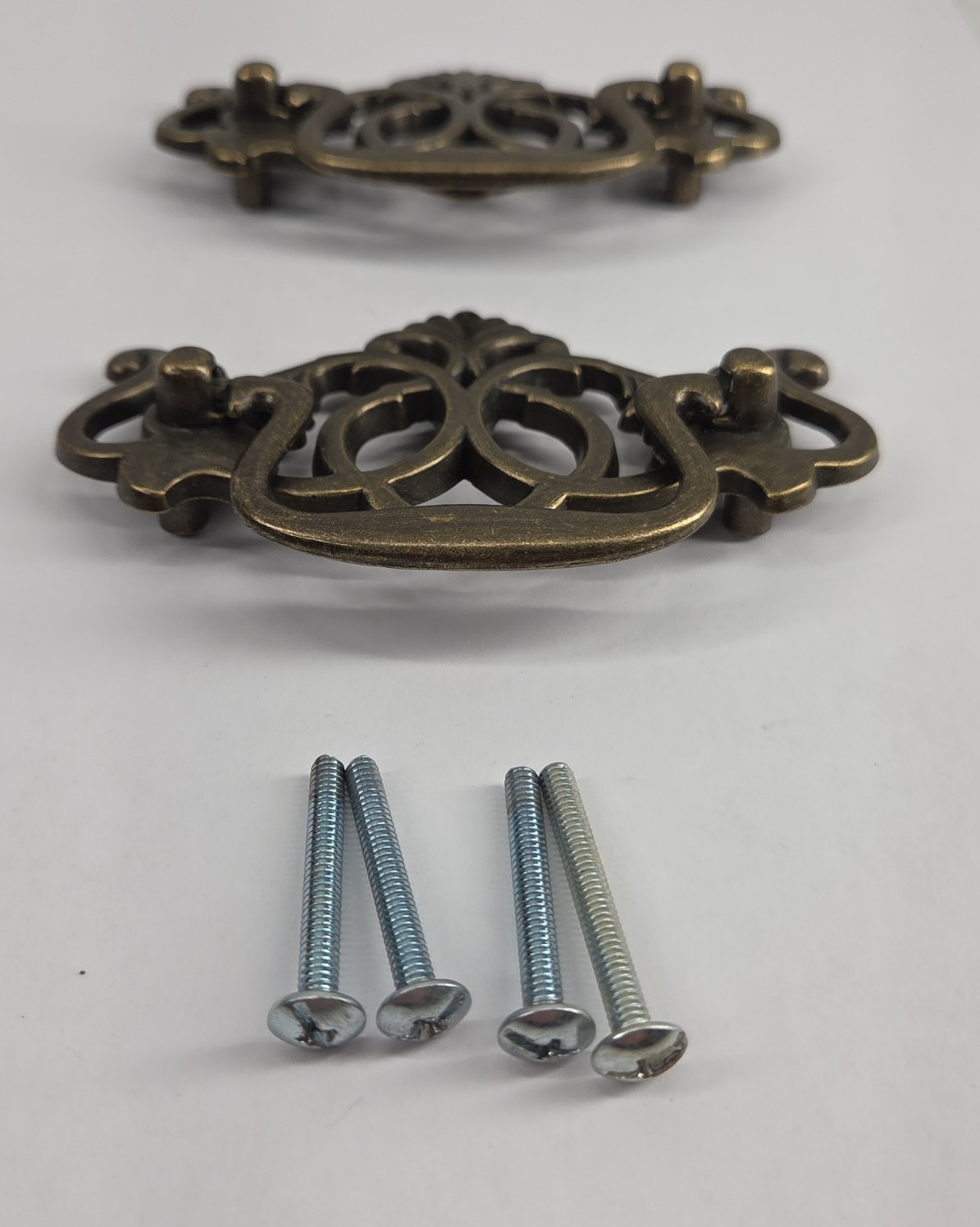 Vintage Lot of 2 Chippendale Pierced Batwing Drawer Pull Handles Brass Pulls