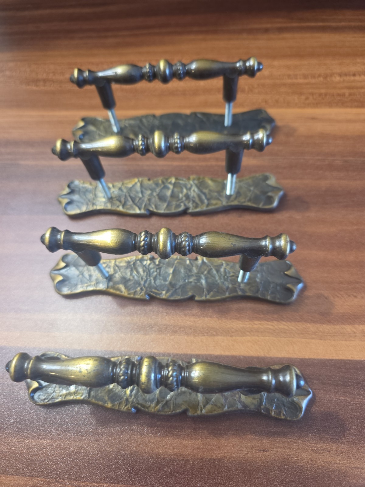 Vintage Amerock Hammered Brass D219425 Drawer Pull Handle’s Lot Of 4 176A
